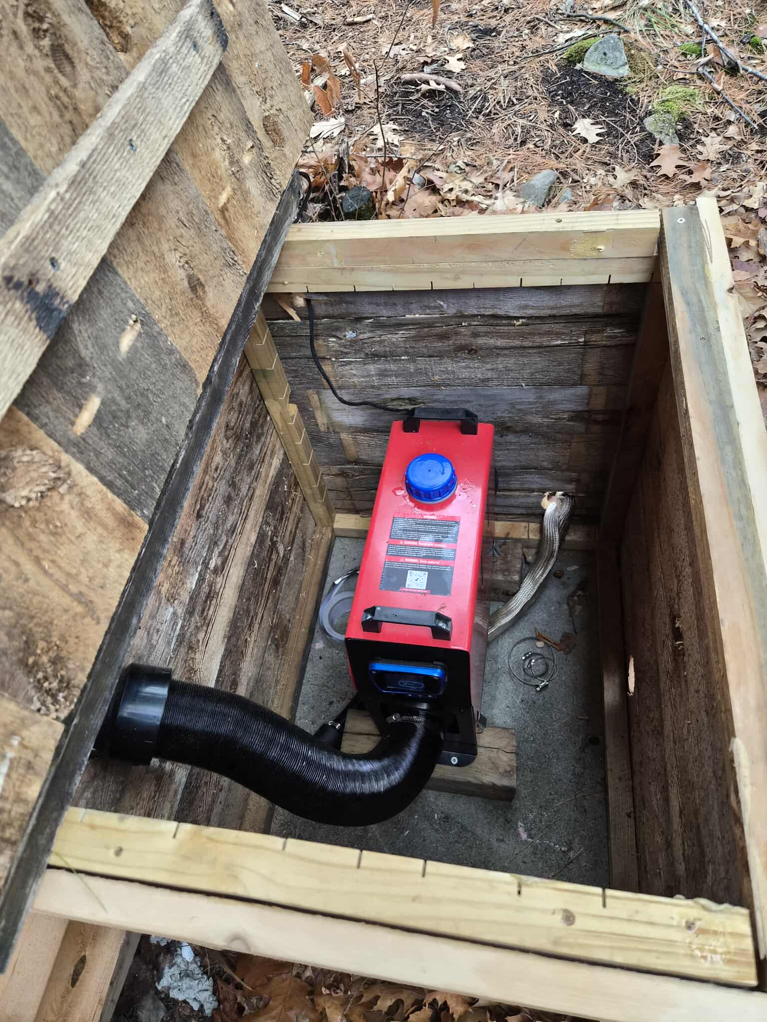 4-Season Cliffside Camp