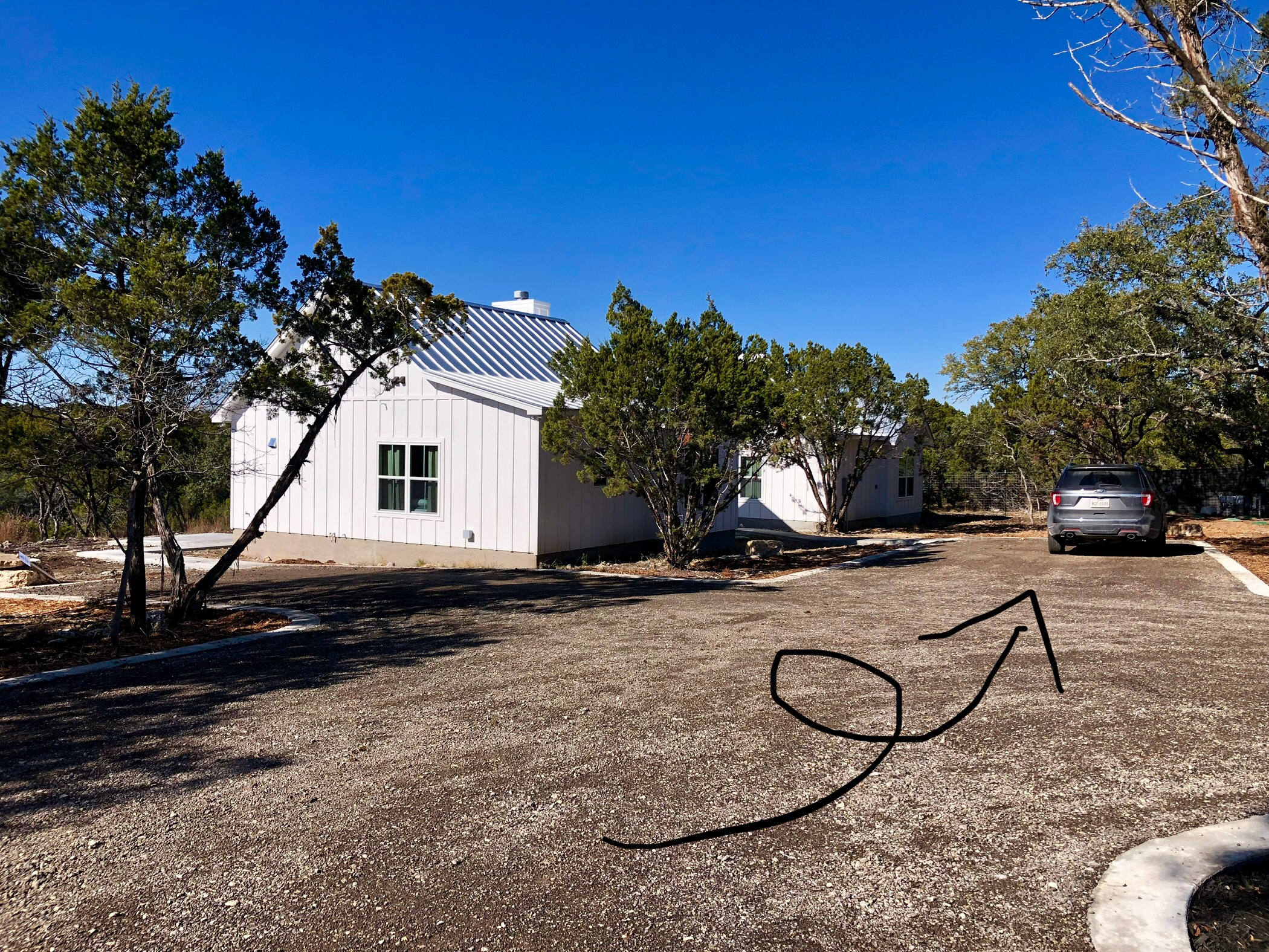 Farmhouse Cottages and Luxury RV PK