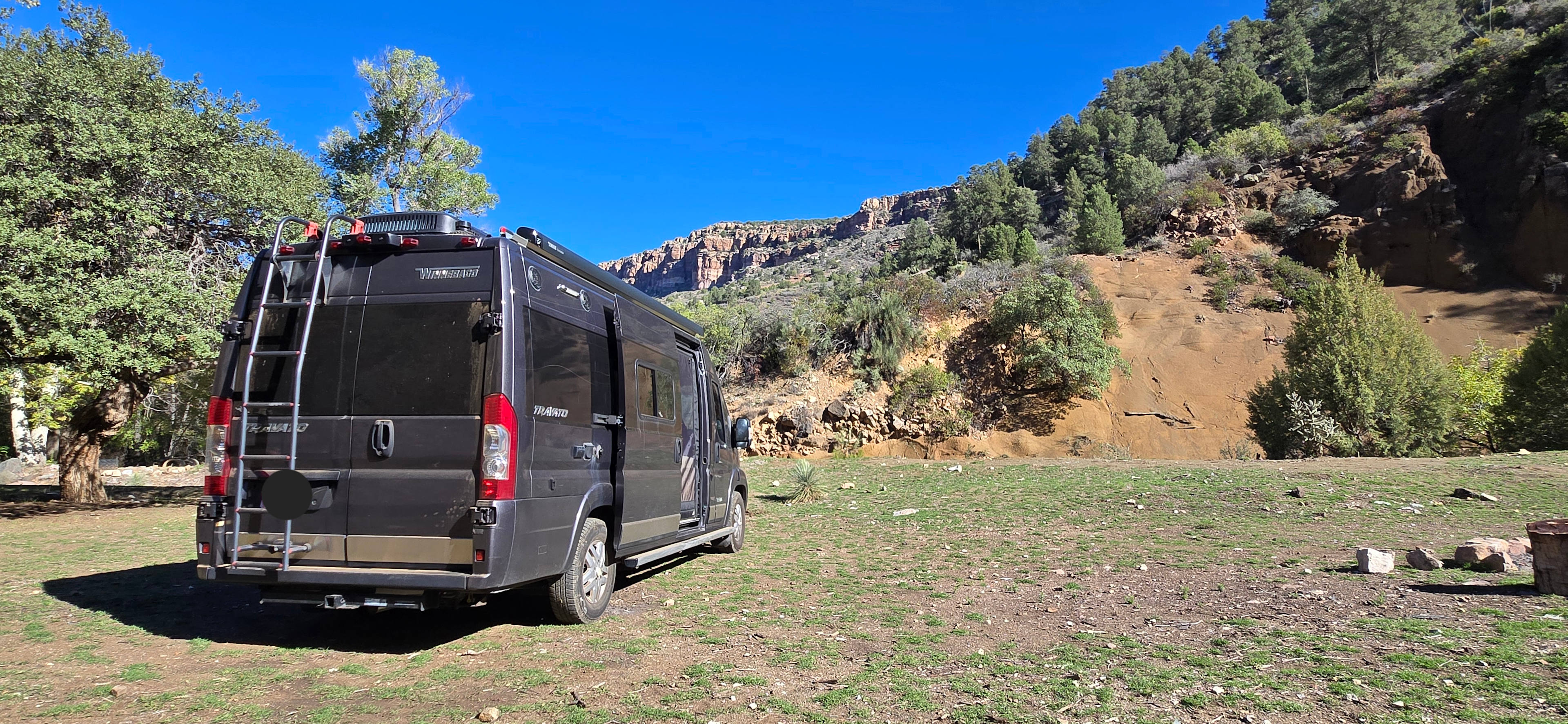 Ash Creek: Canyon Views & History