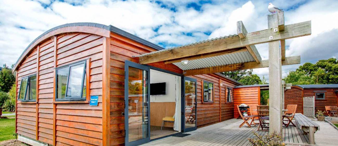 Hot Water Beach TOP 10 Holiday Park