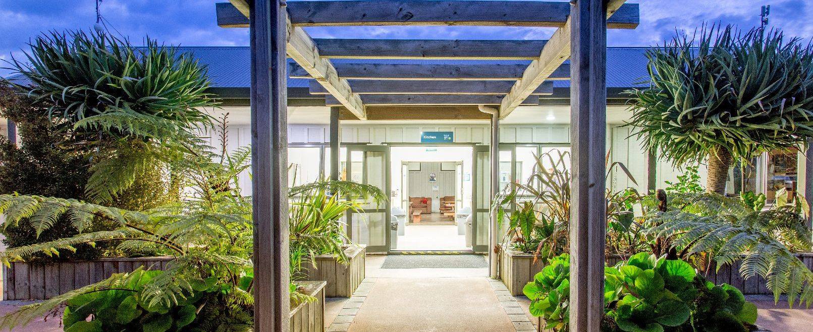 Hot Water Beach TOP 10 Holiday Park