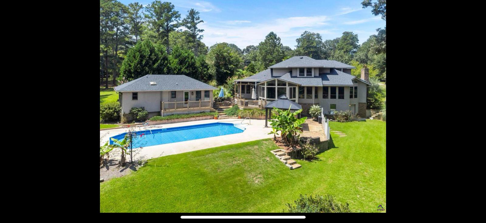 RV Site W/ Pool, Pond & Full Bath