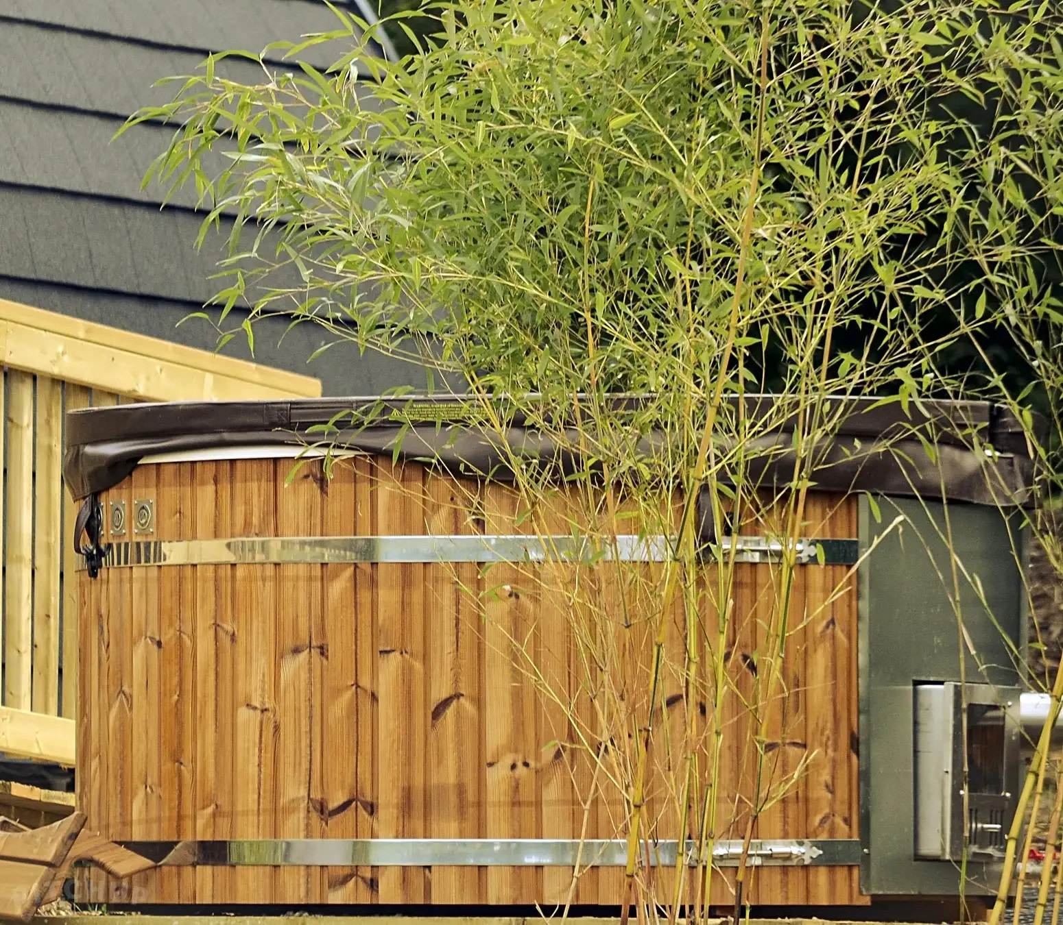 Glamping at Foxholes Farm