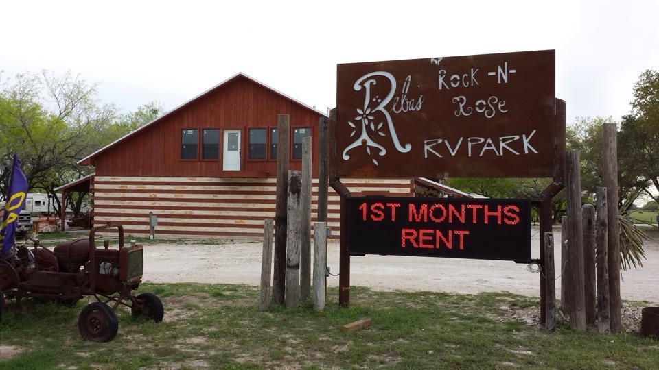 Rebas Rock-N-Rose RV Park