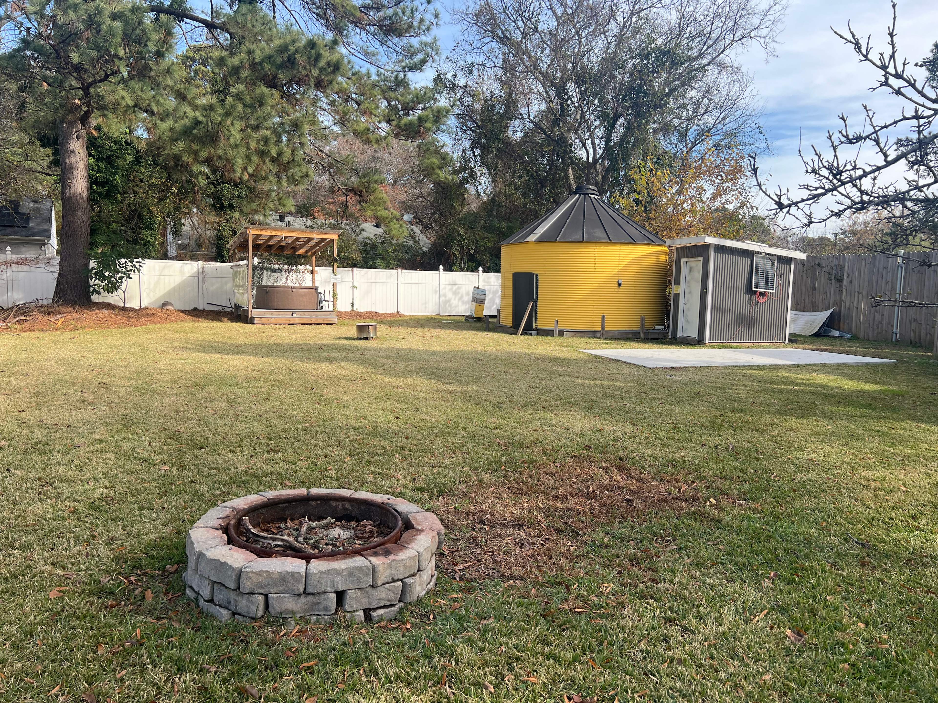 Full use of the yard. 