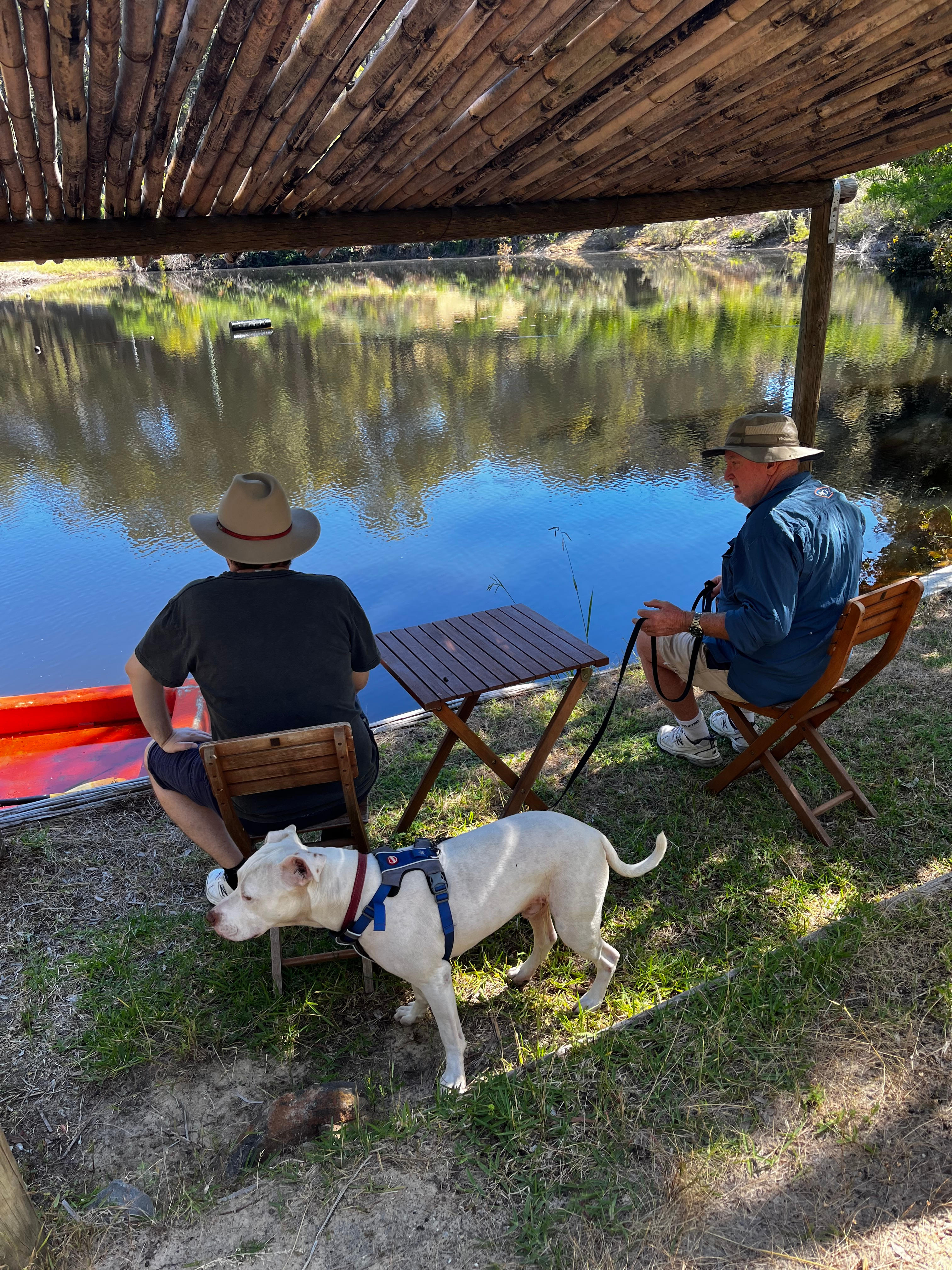 Kangamia Dam View Bamboo Site