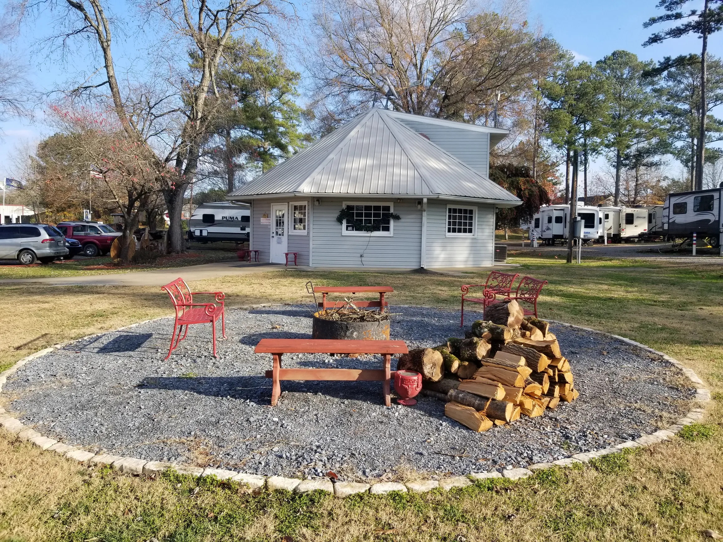 Harvest Moon Country Comfort Camp