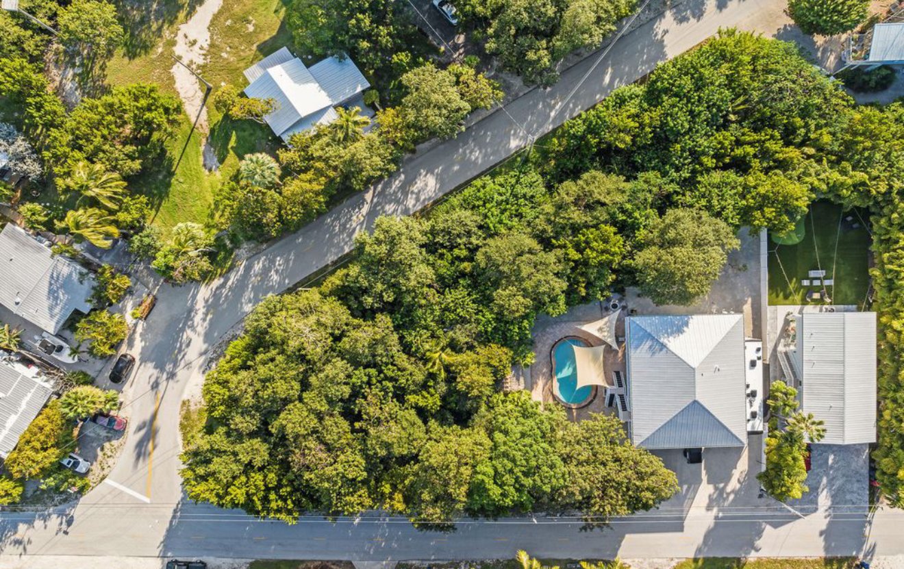 Coconut Row Coastal Getaway