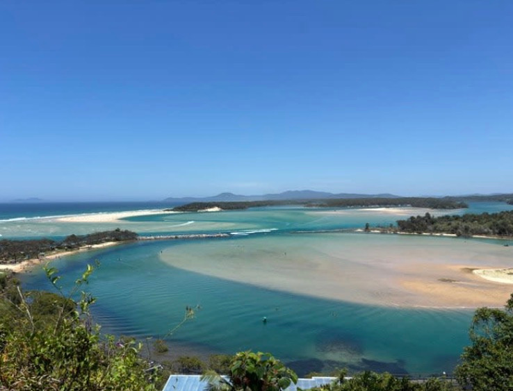 Visiting the beautiful V Wall at Nambucca Heads is a must of you have time 🤩