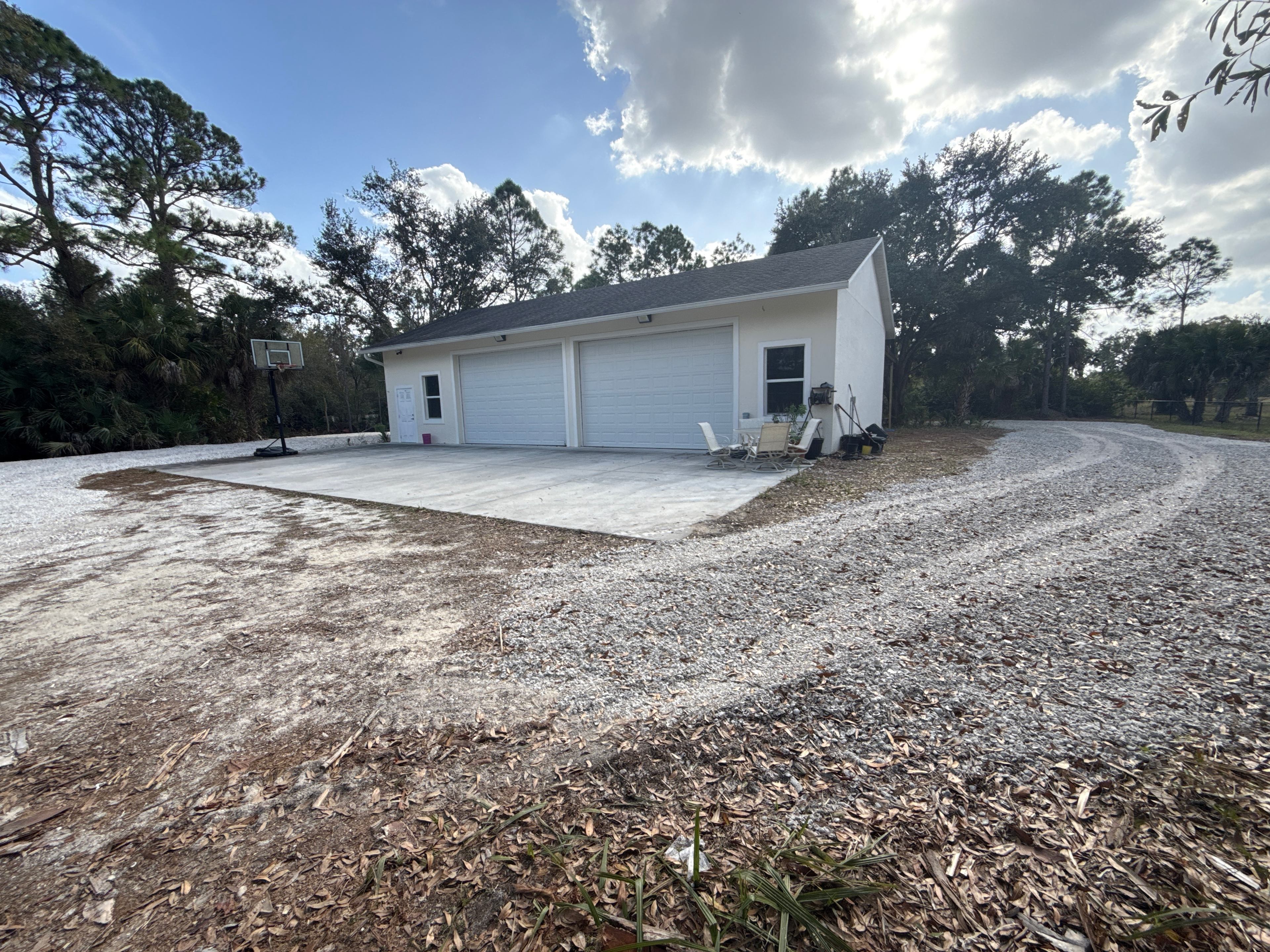 Basey backwoods Camp