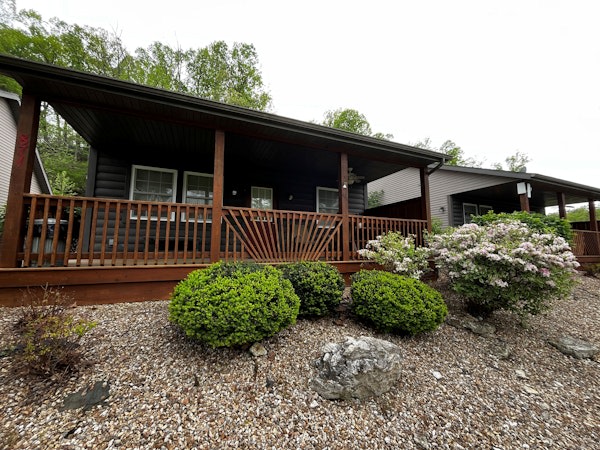 Papa Chubby's Lakeside Resort