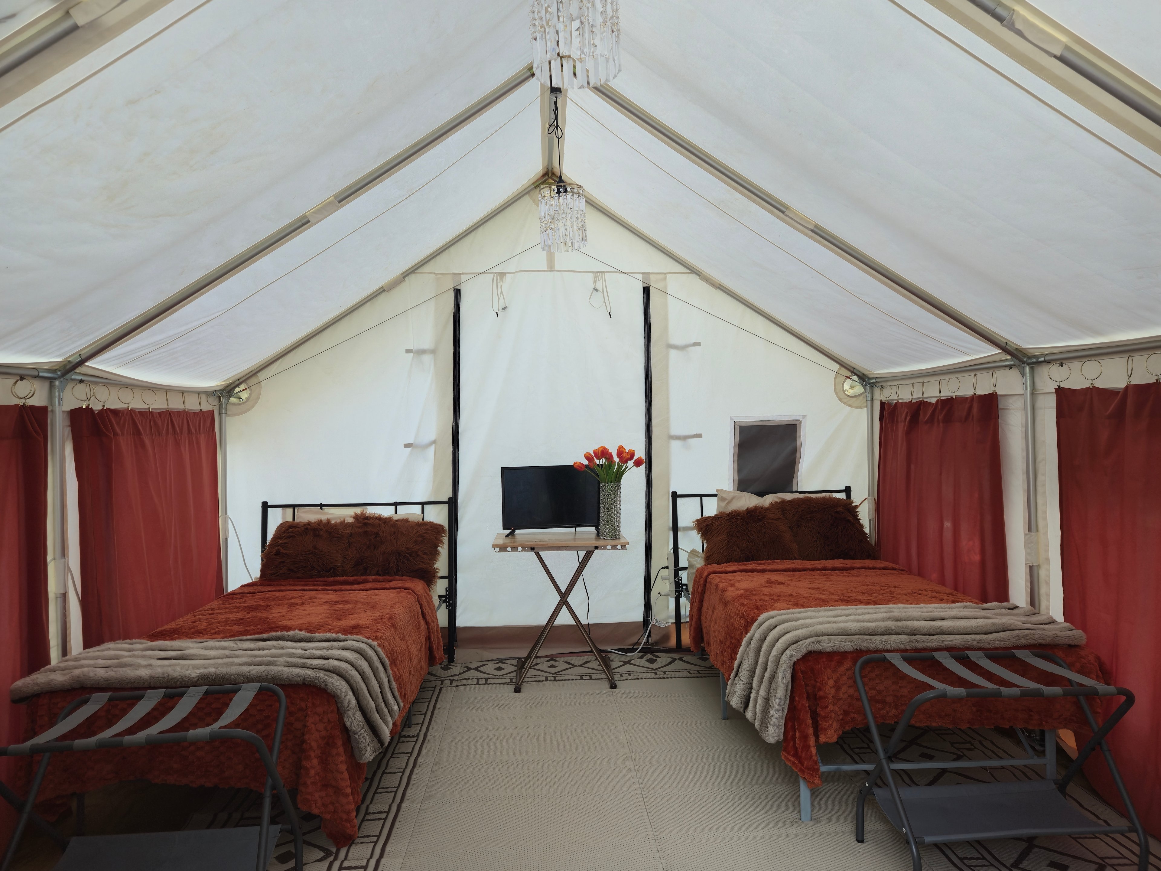 Aekon's Glamping Nest