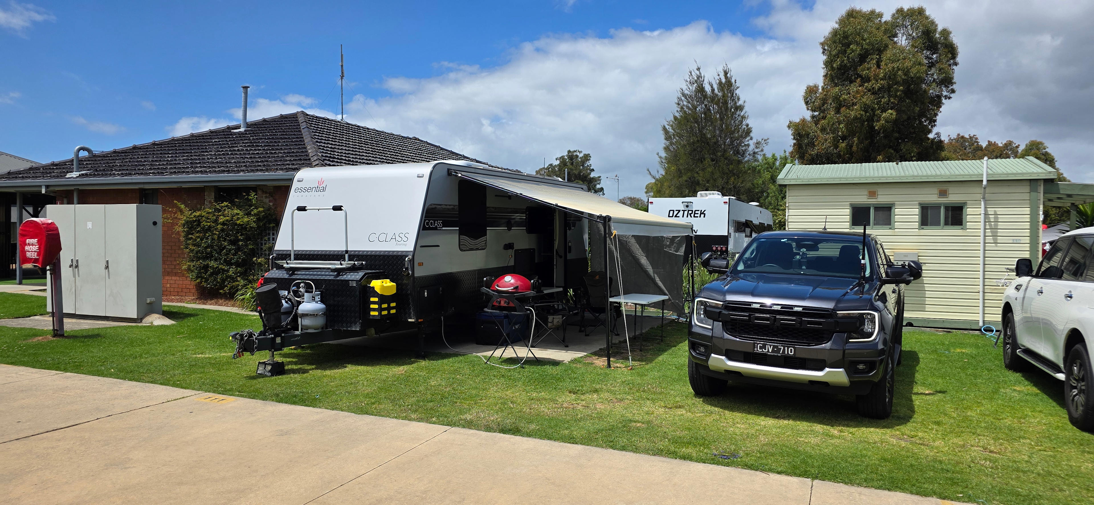 Sandhurst Motel & Campground