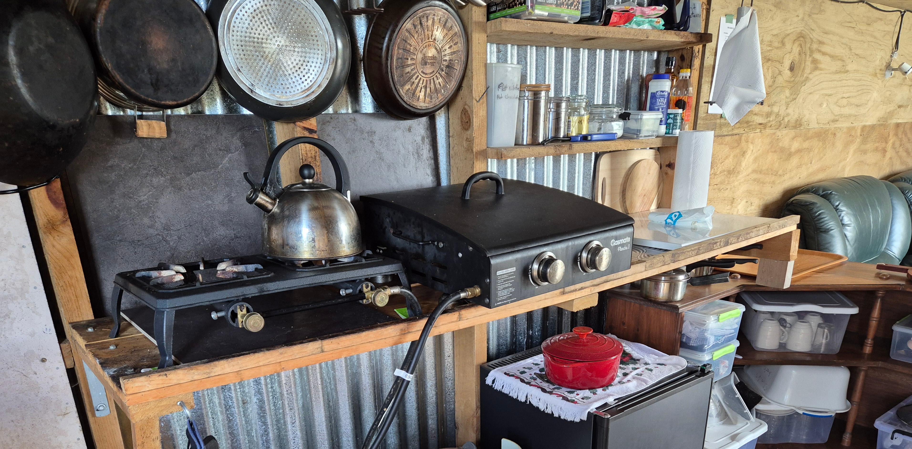 Basic cooking facilities