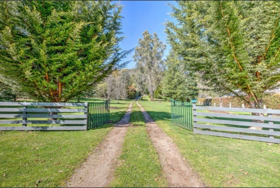Lightning Ridge Campsite