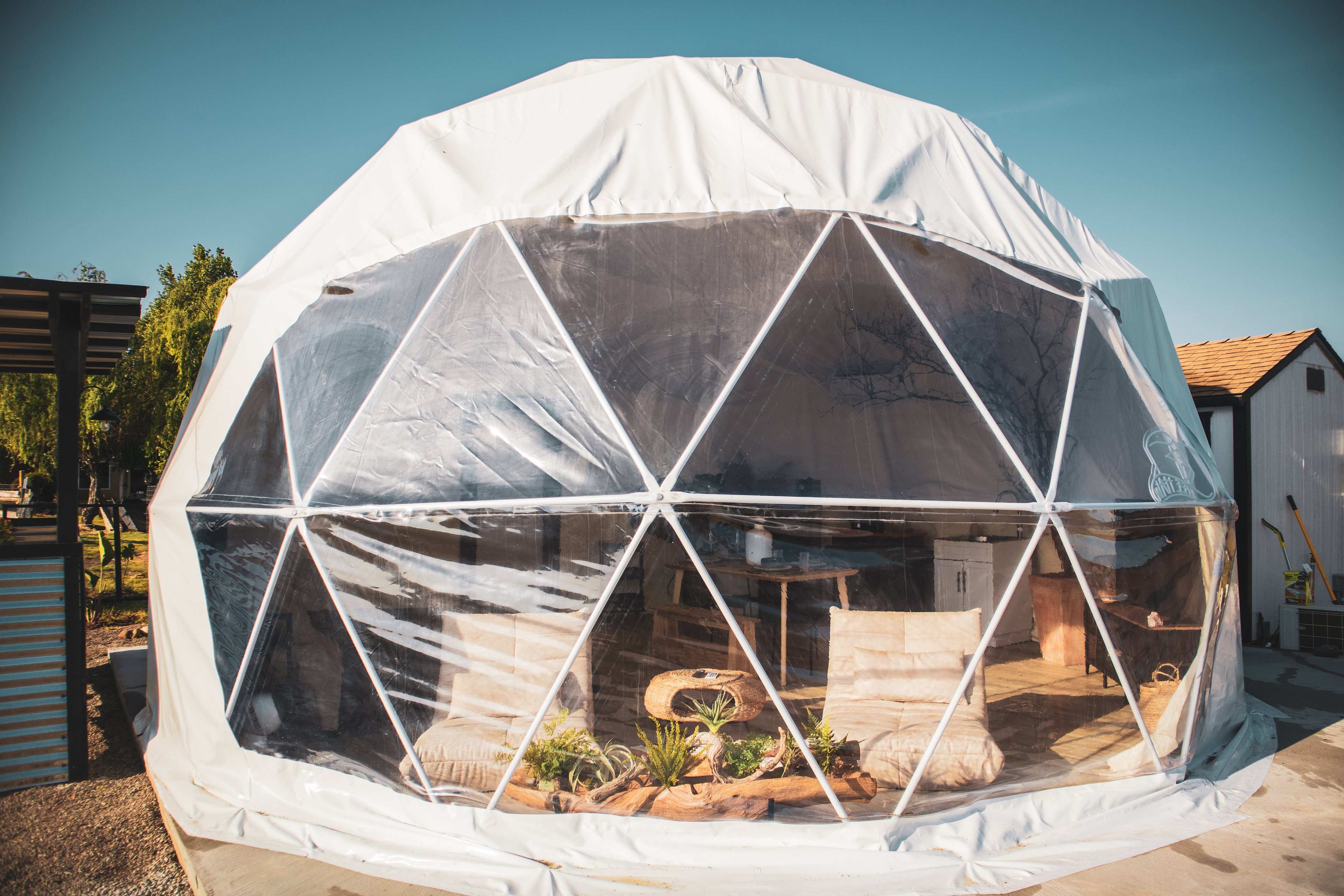 Cozy Wabi-Sabi GeoDome Farmstay