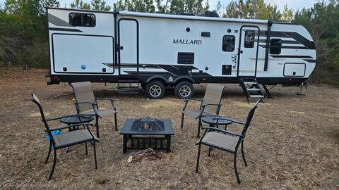 The Boondocks, 1 Mile From i95