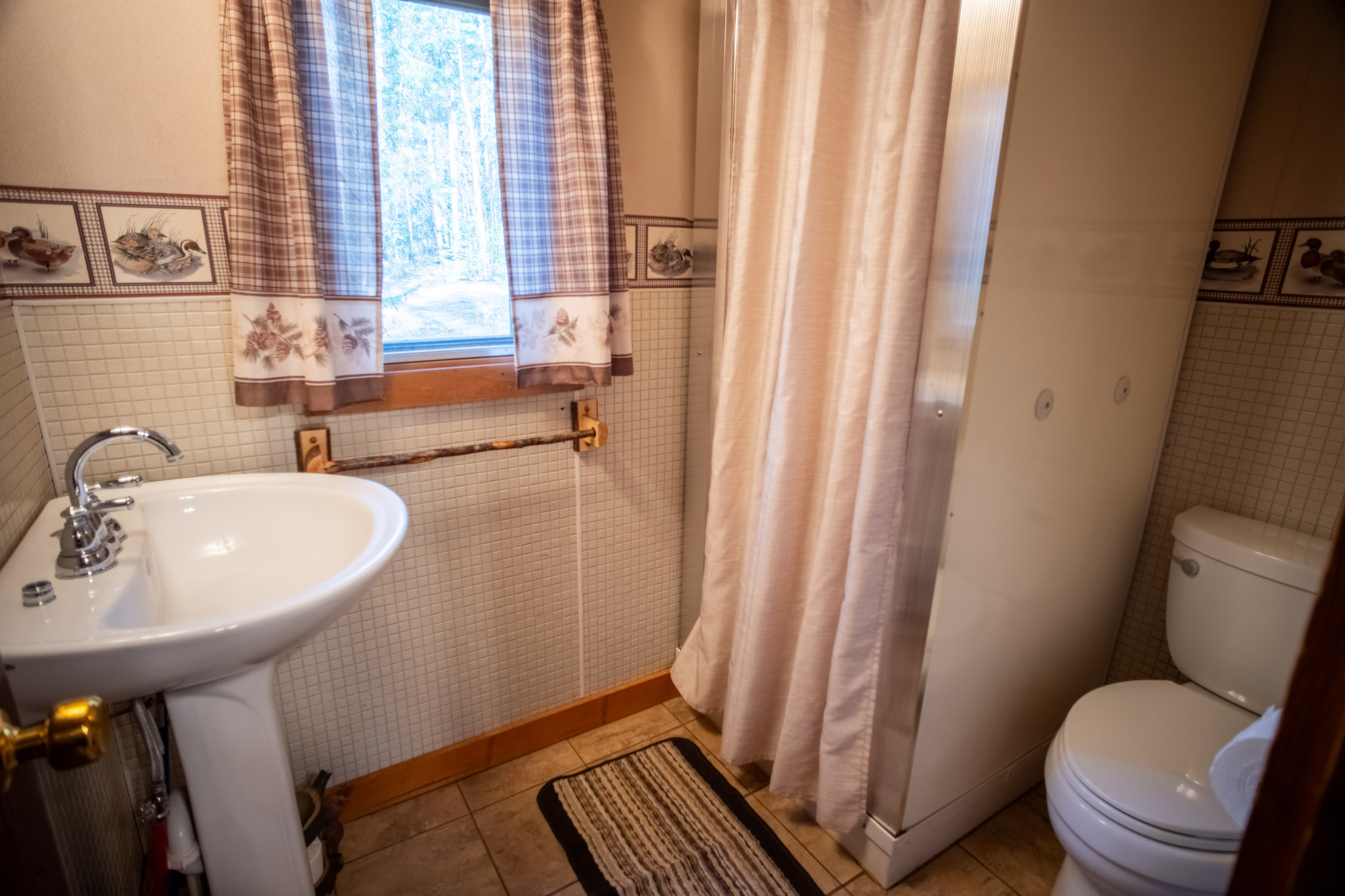 Timber Bay Lodge & Houseboats