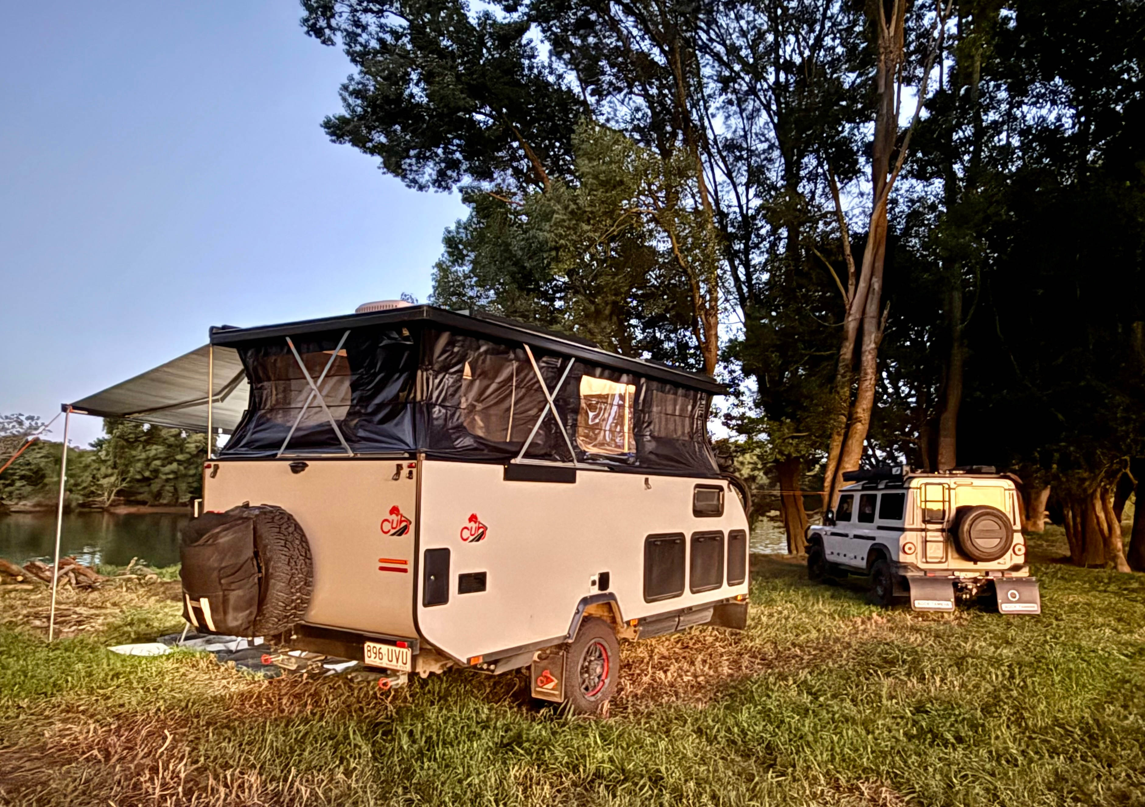 Riverwood 383 Fish off the Banks