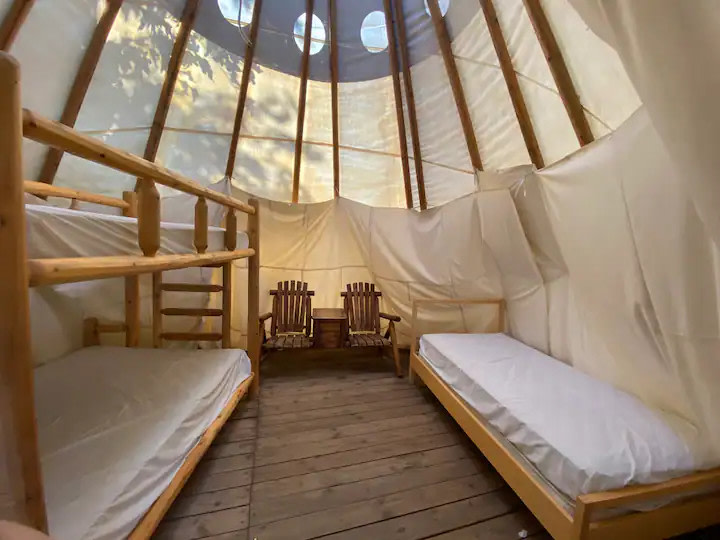 Action Camp LA RV Resort