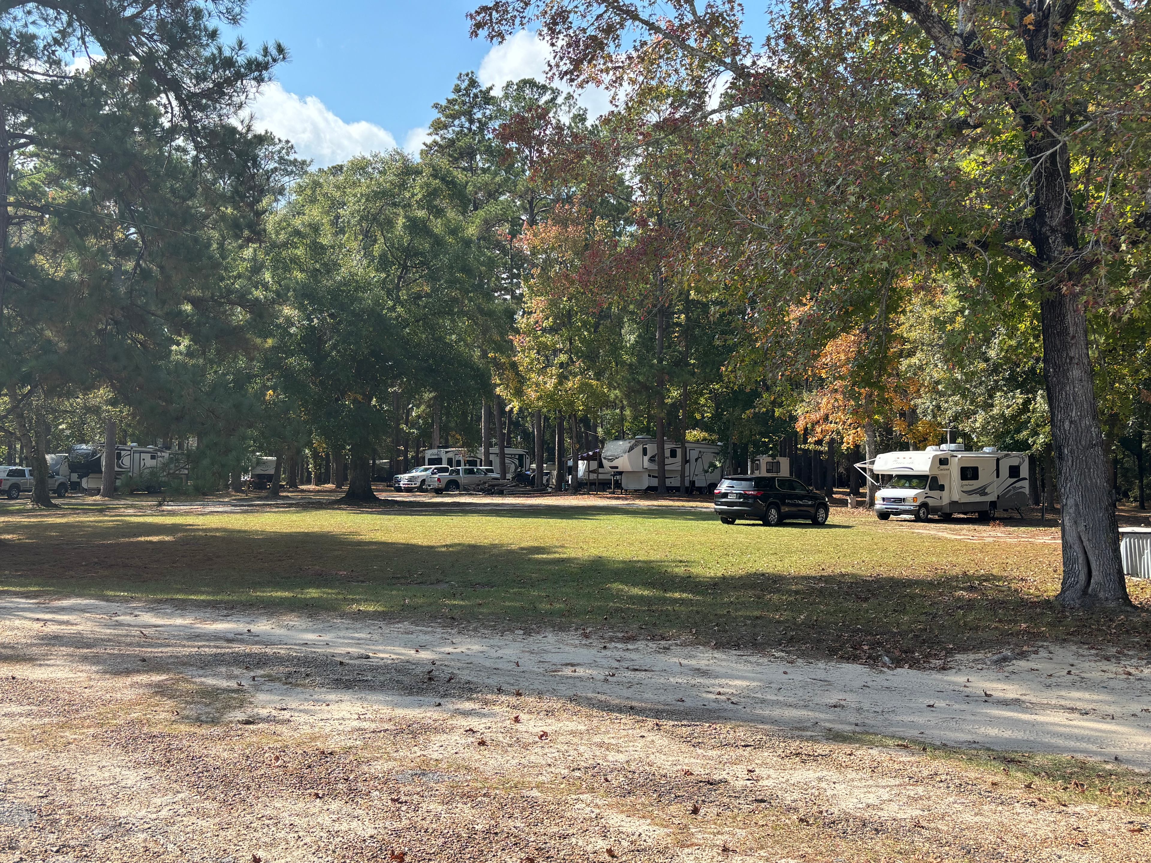 Anacoco Lake Spillway Rv Park And Grocery