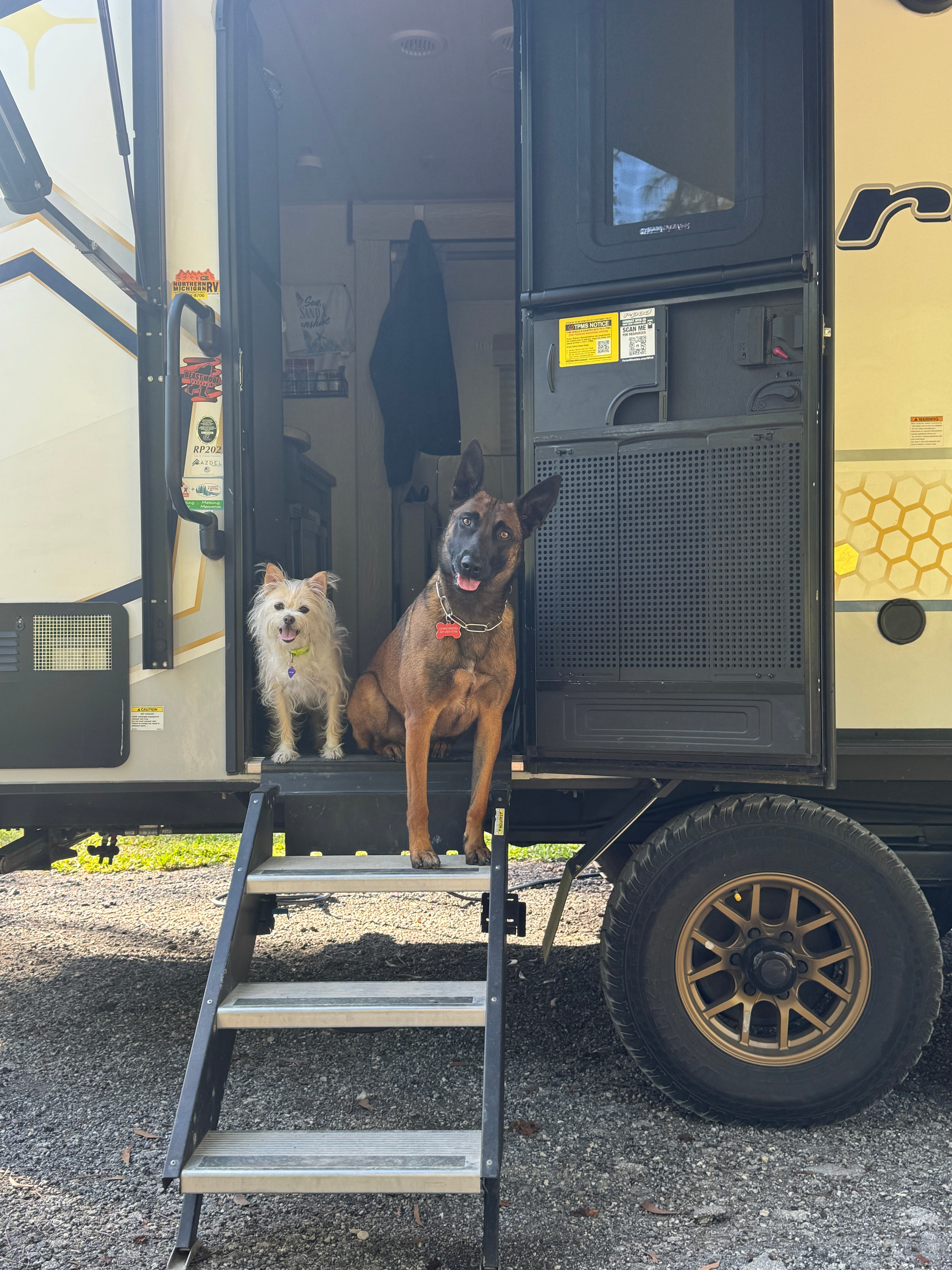 RV Campsite with Pool & Hot Tub