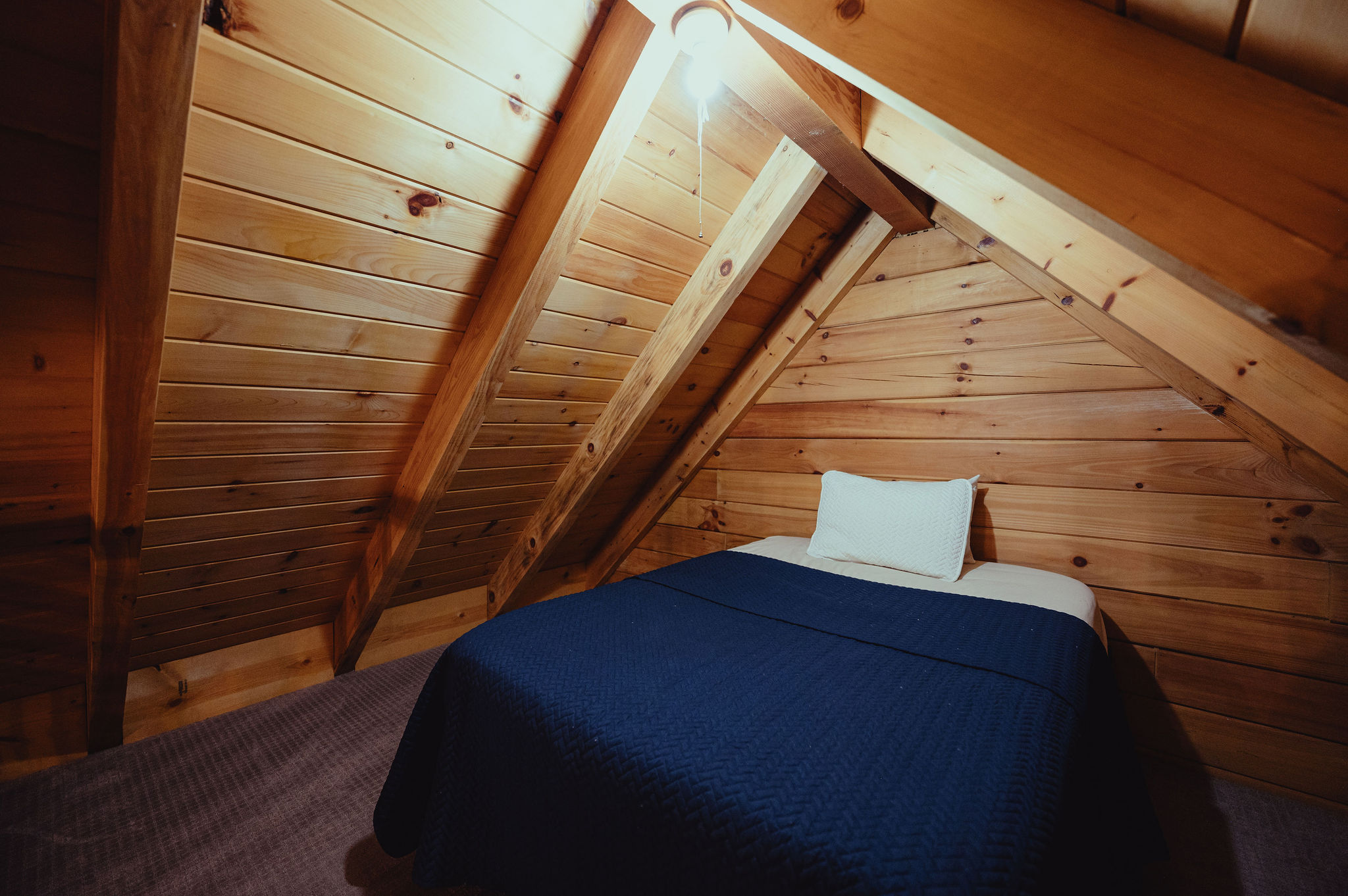 Pine Creek Cabins & Camping Resort