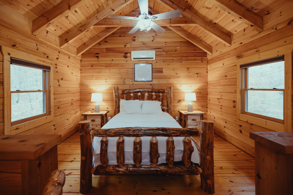 Pine Creek Cabins & Camping Resort