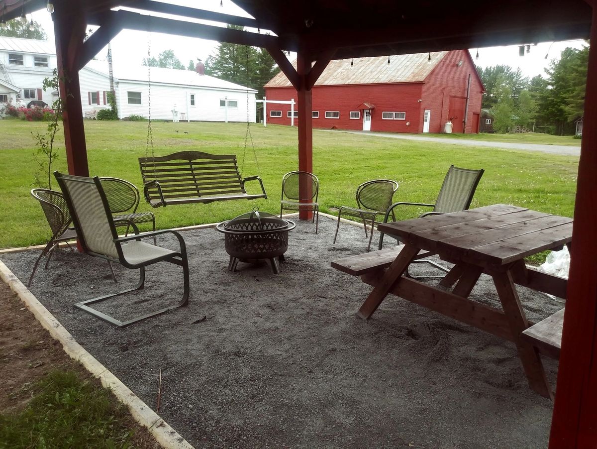 Pine Grove Lodge And Cabins