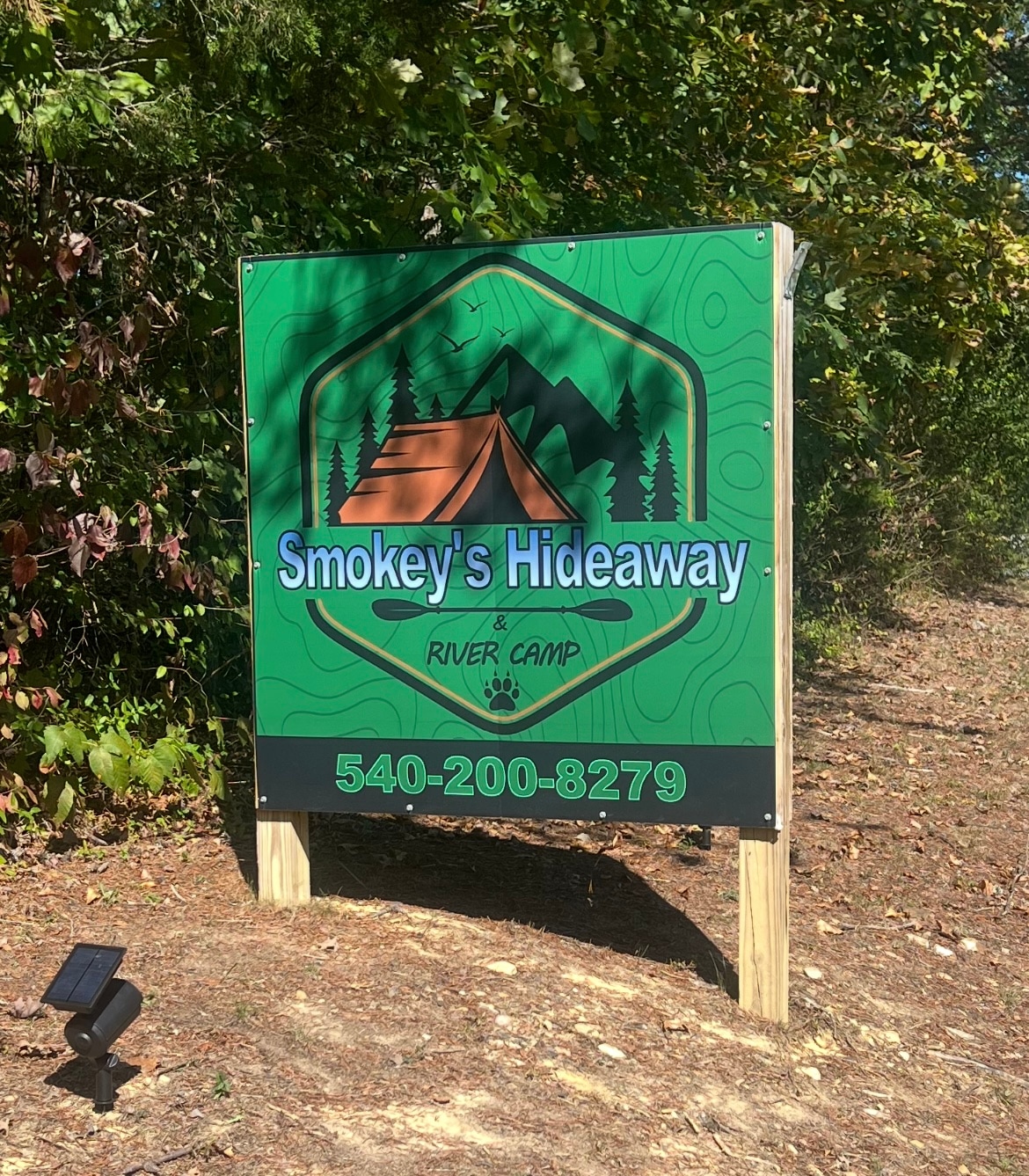 Smokey’s Hideaway & River Camp