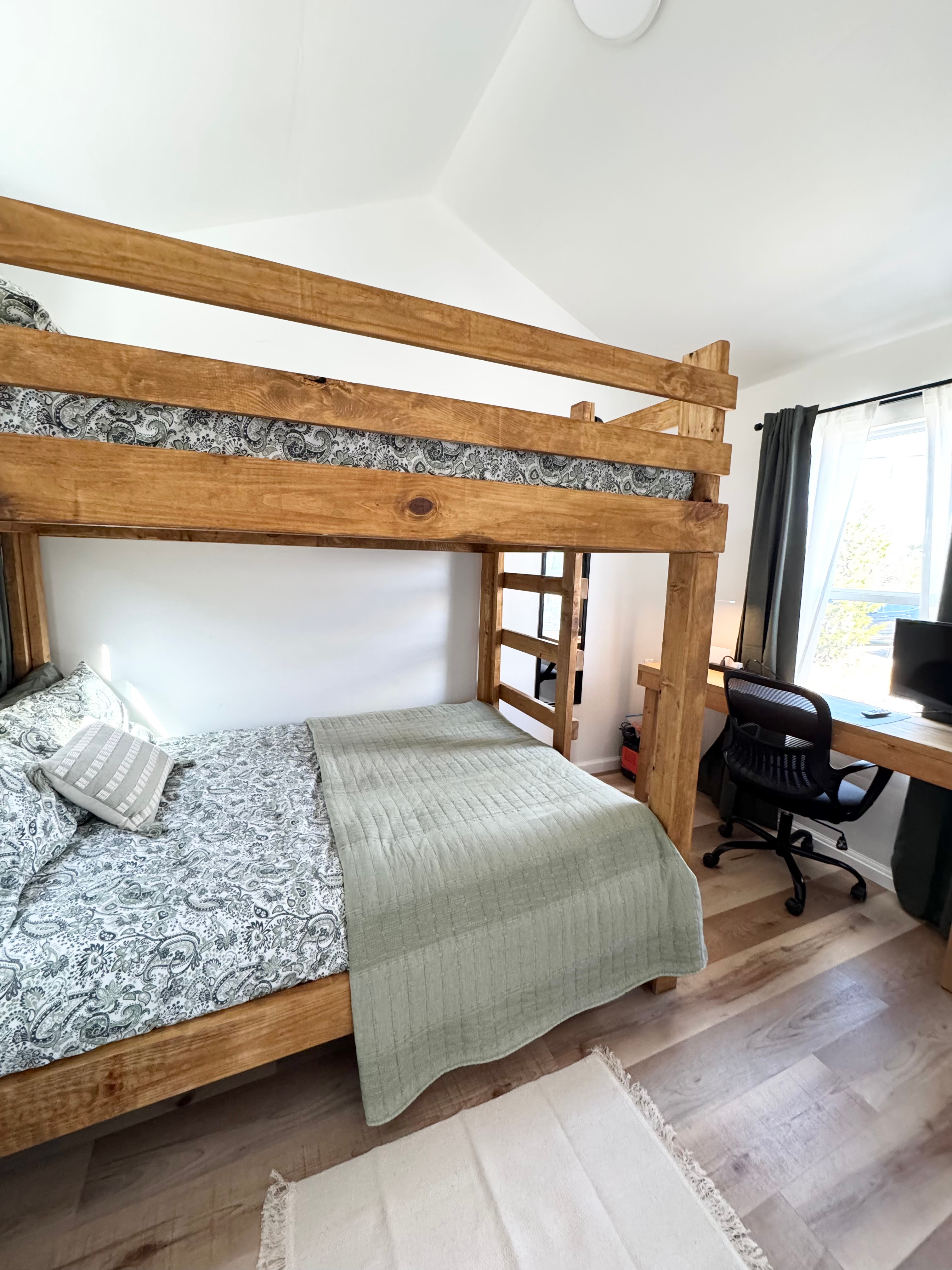 Cabin Near Brownwood