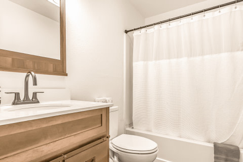 Trailhead Cabins and Lodging