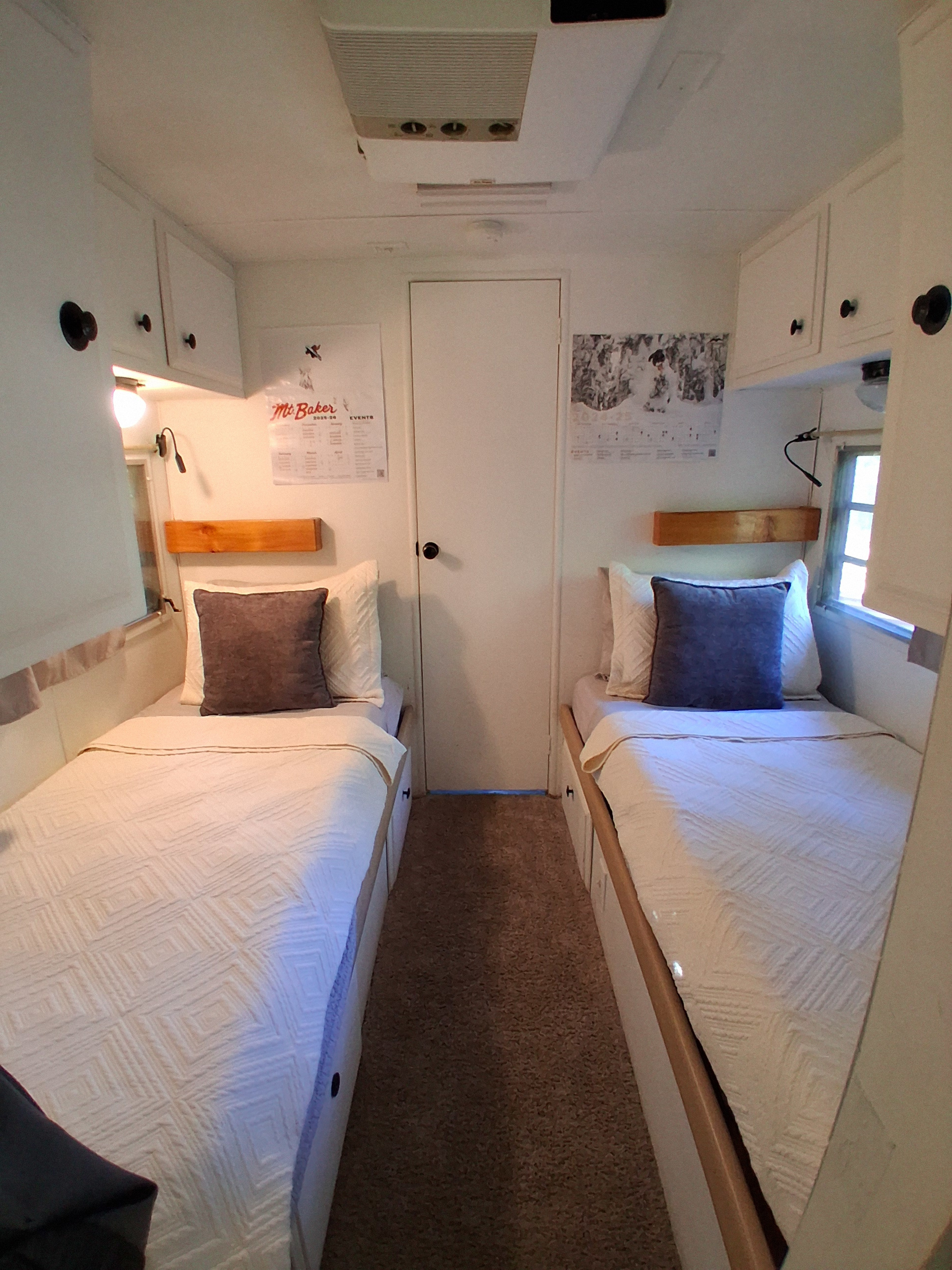 Caravan Cabin!