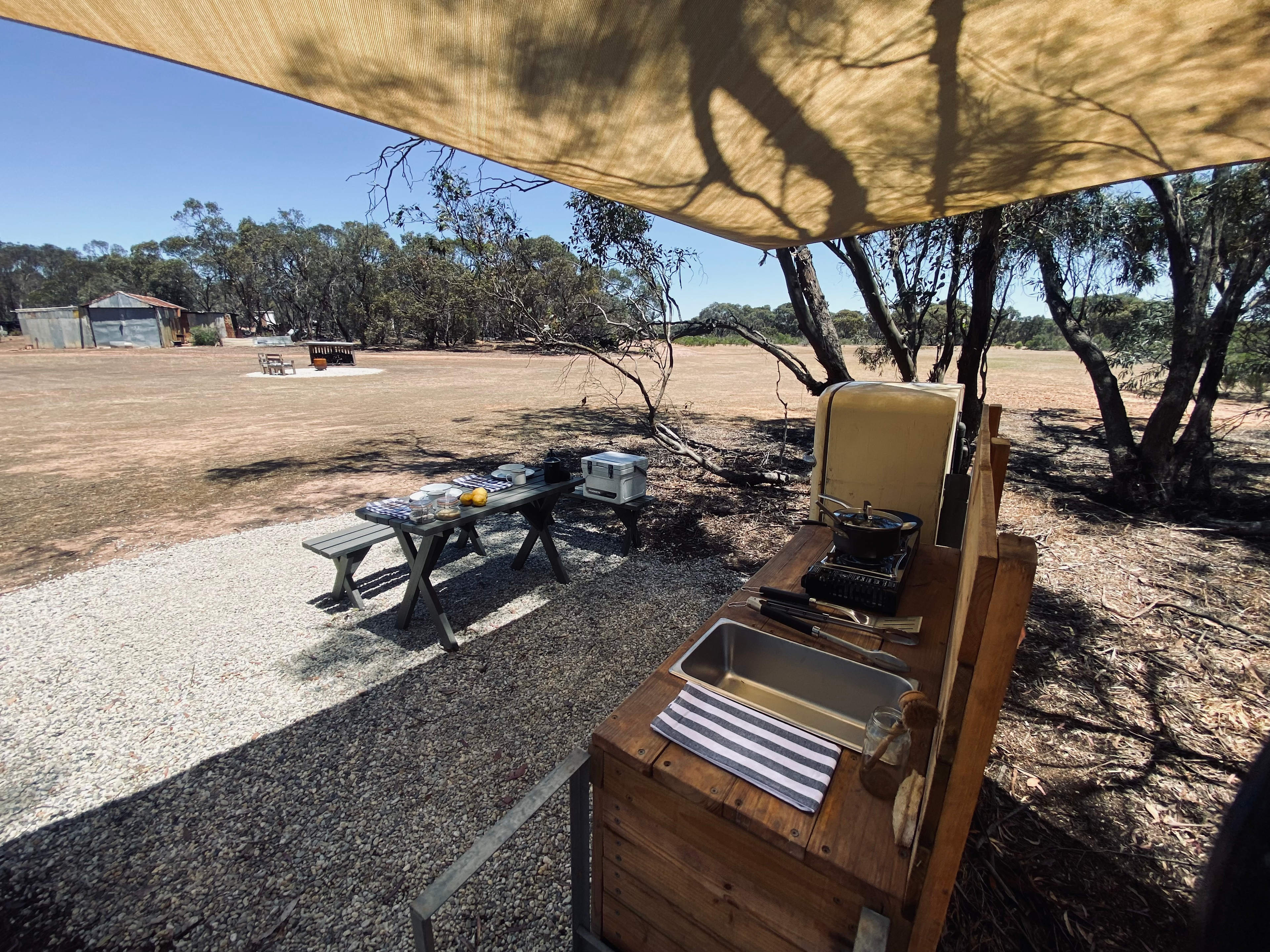 Wild Off-Grid Bush Retreat