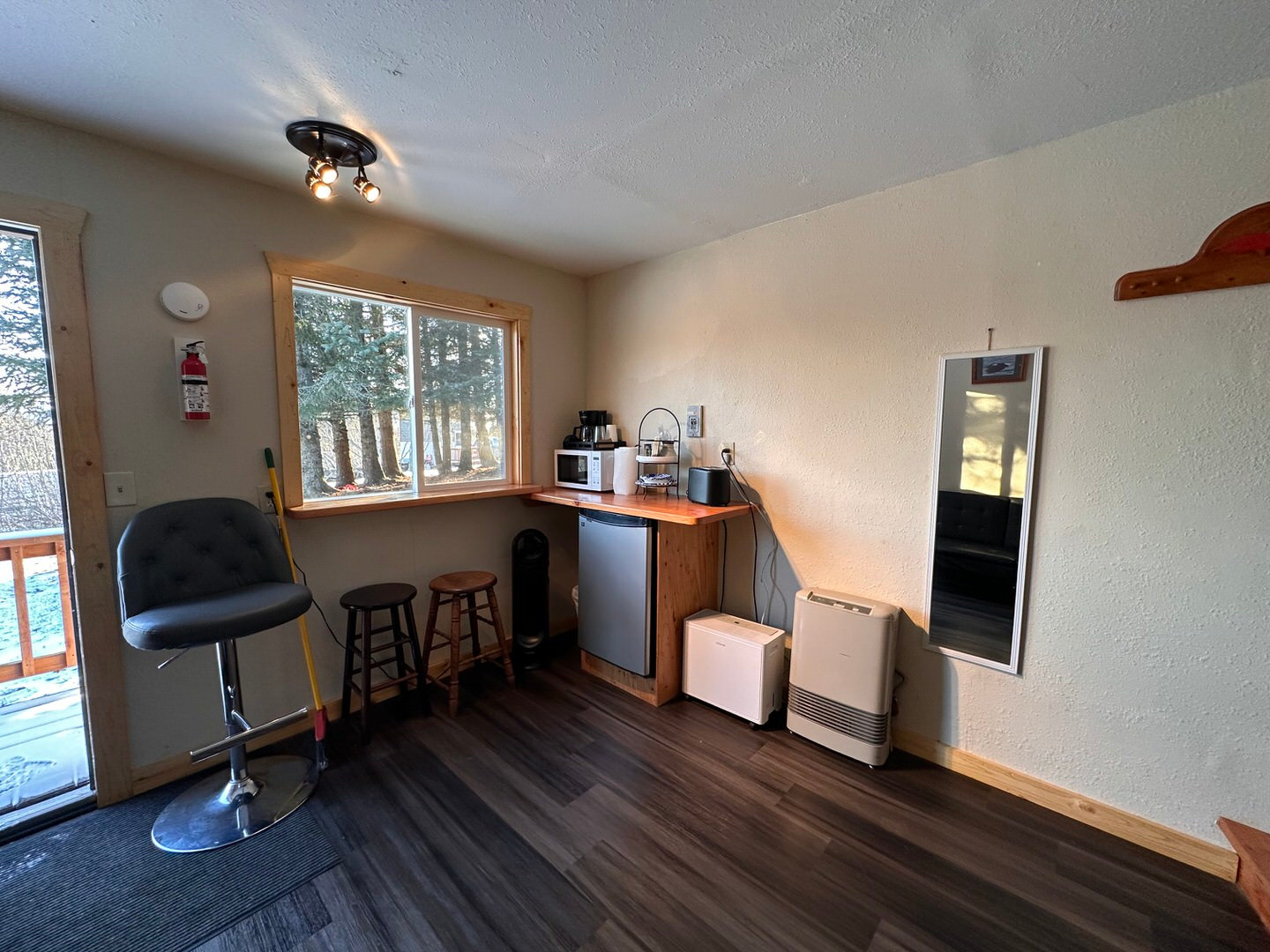 Eagles Nest Dry Cabins