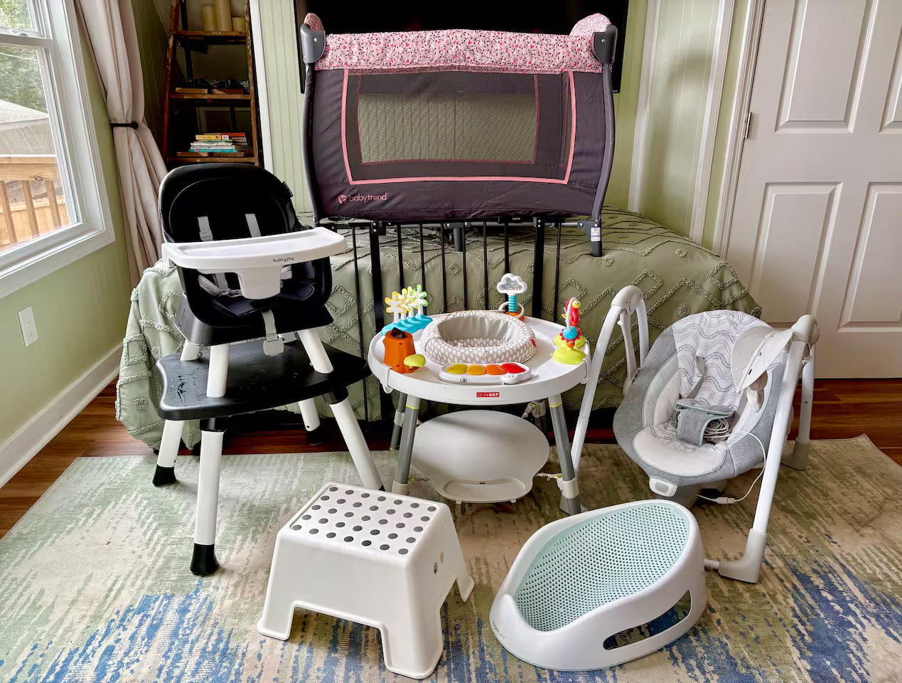 Family AFrame: Fenced, HotTub, Fire