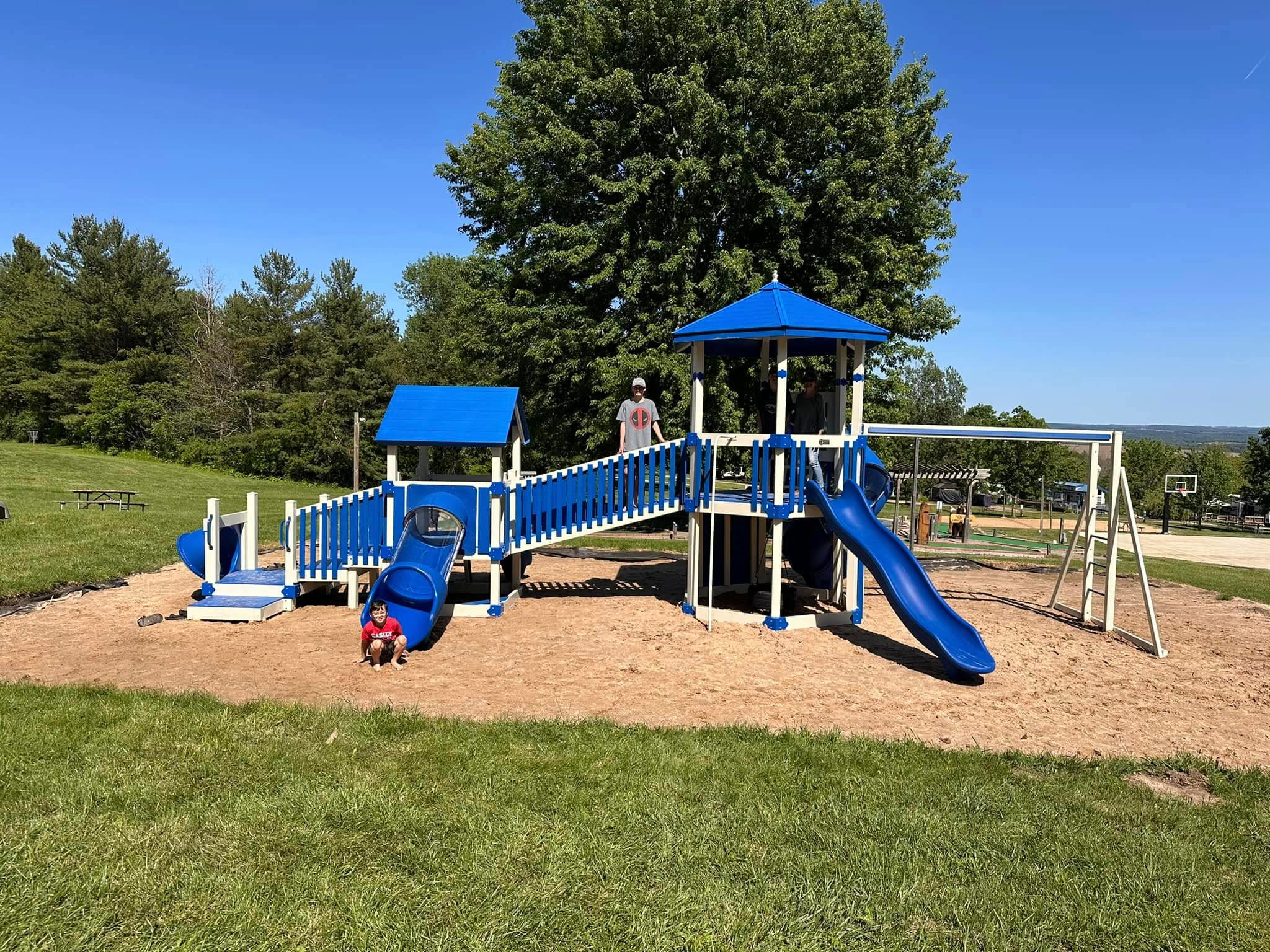 Sky High Camping Resort - RV Sites