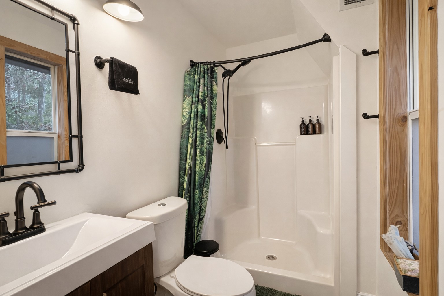 Creekside Cabin - Lake Hartwell