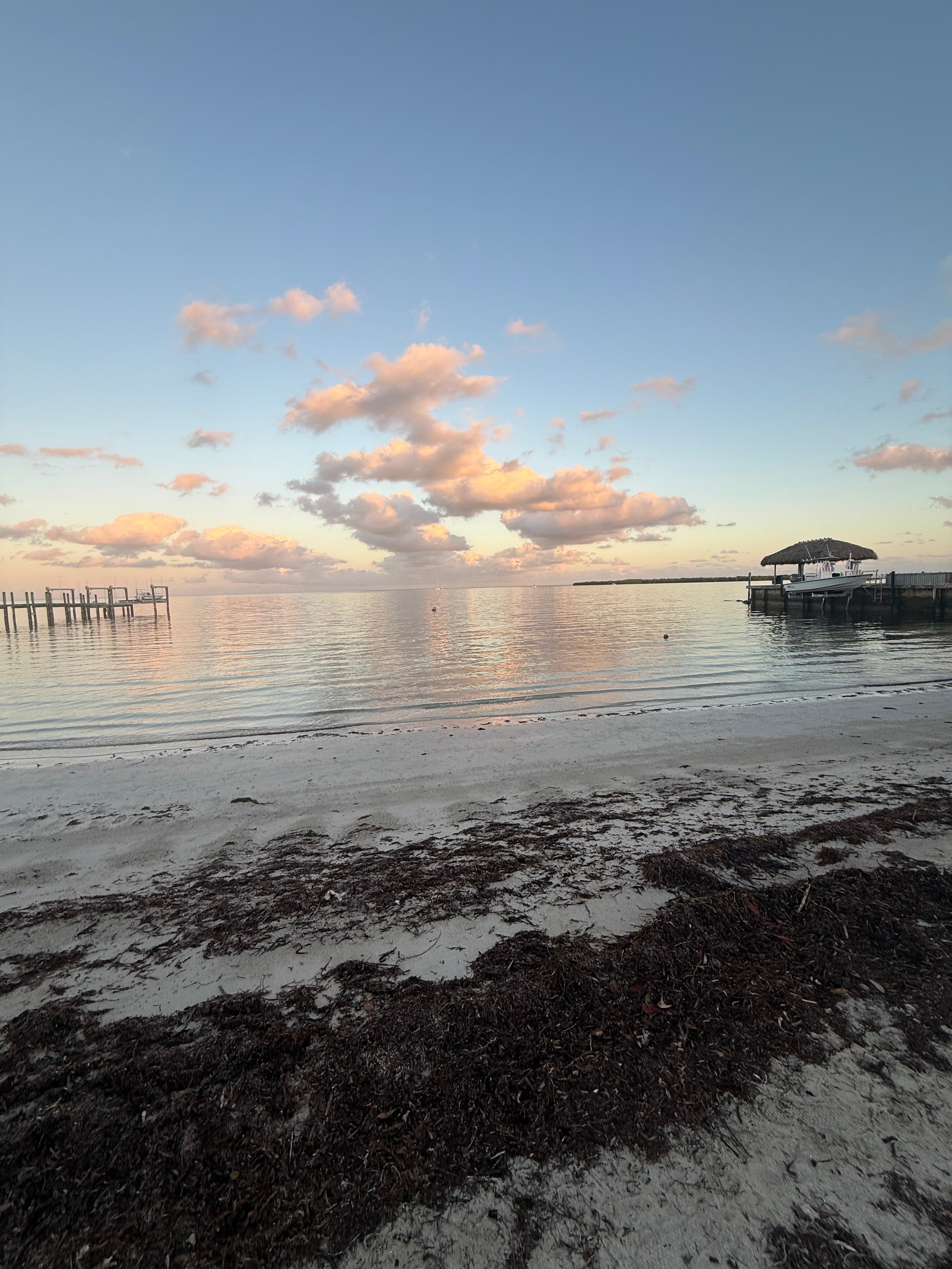 Community Beach 5 minute walk