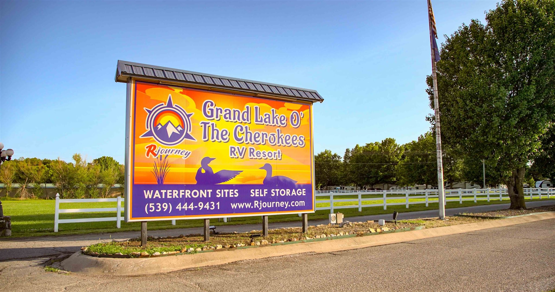 Grand Lake O' The Cherokees RV Resort by Rjourney