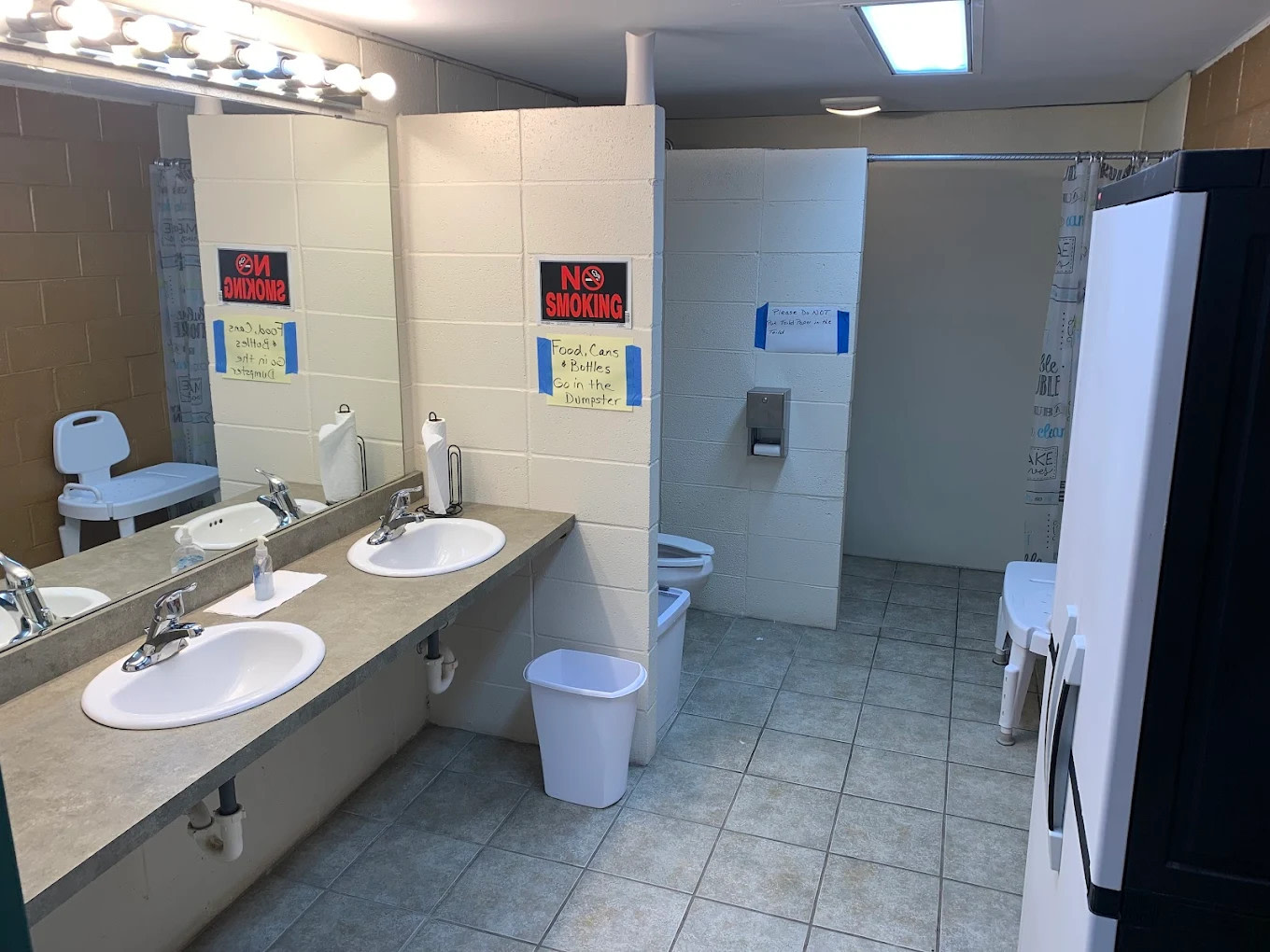 Waters Edge RV Park And Marina