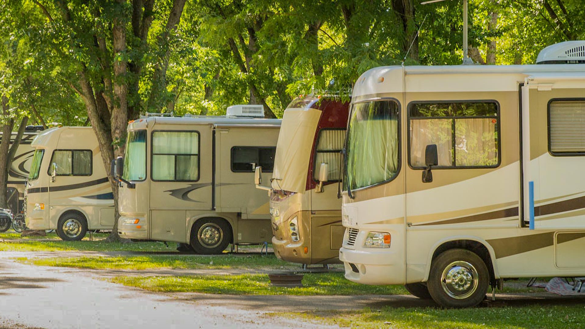 Fish Lake Beach Camping Resort