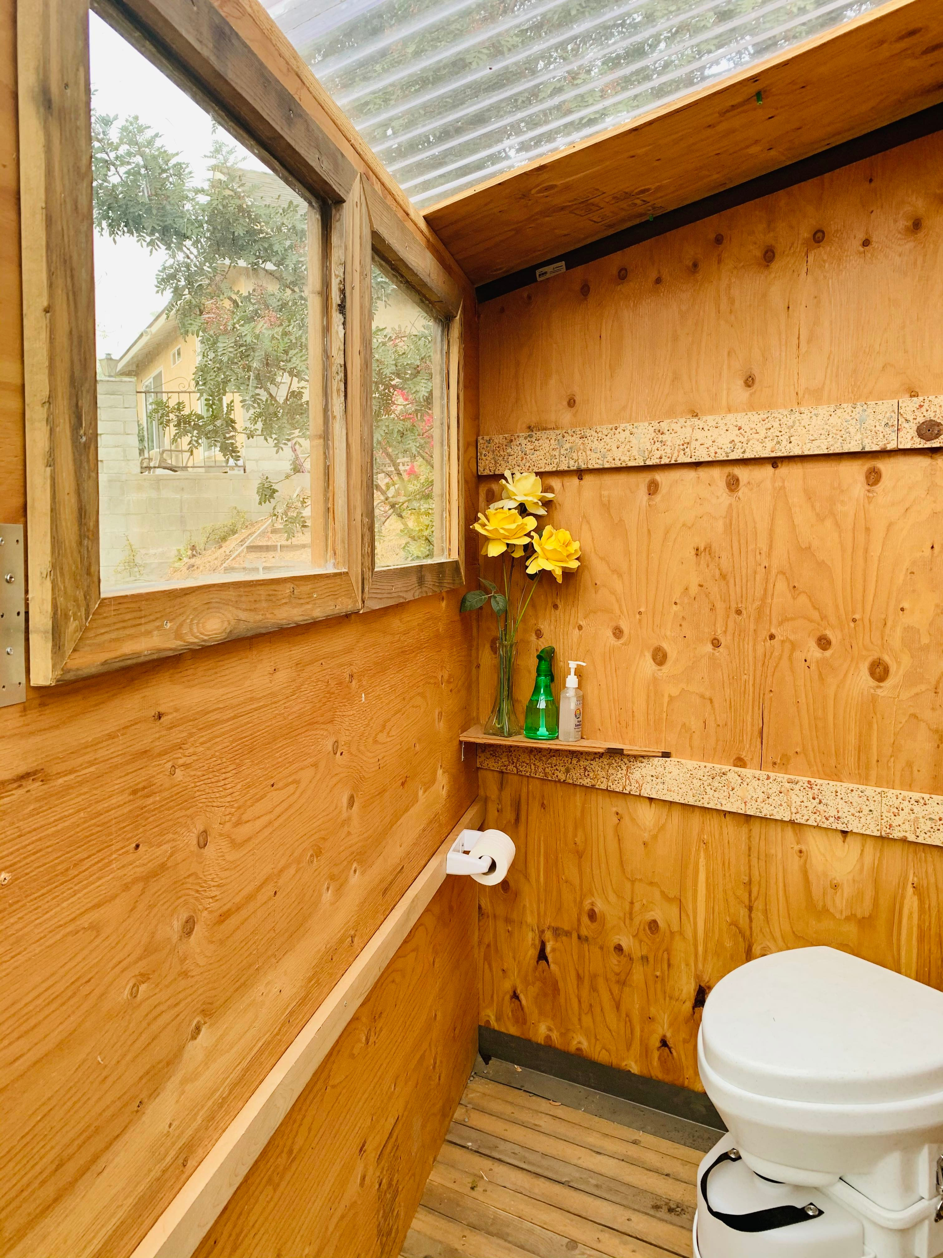 Tiny Home Cabin in the Hills