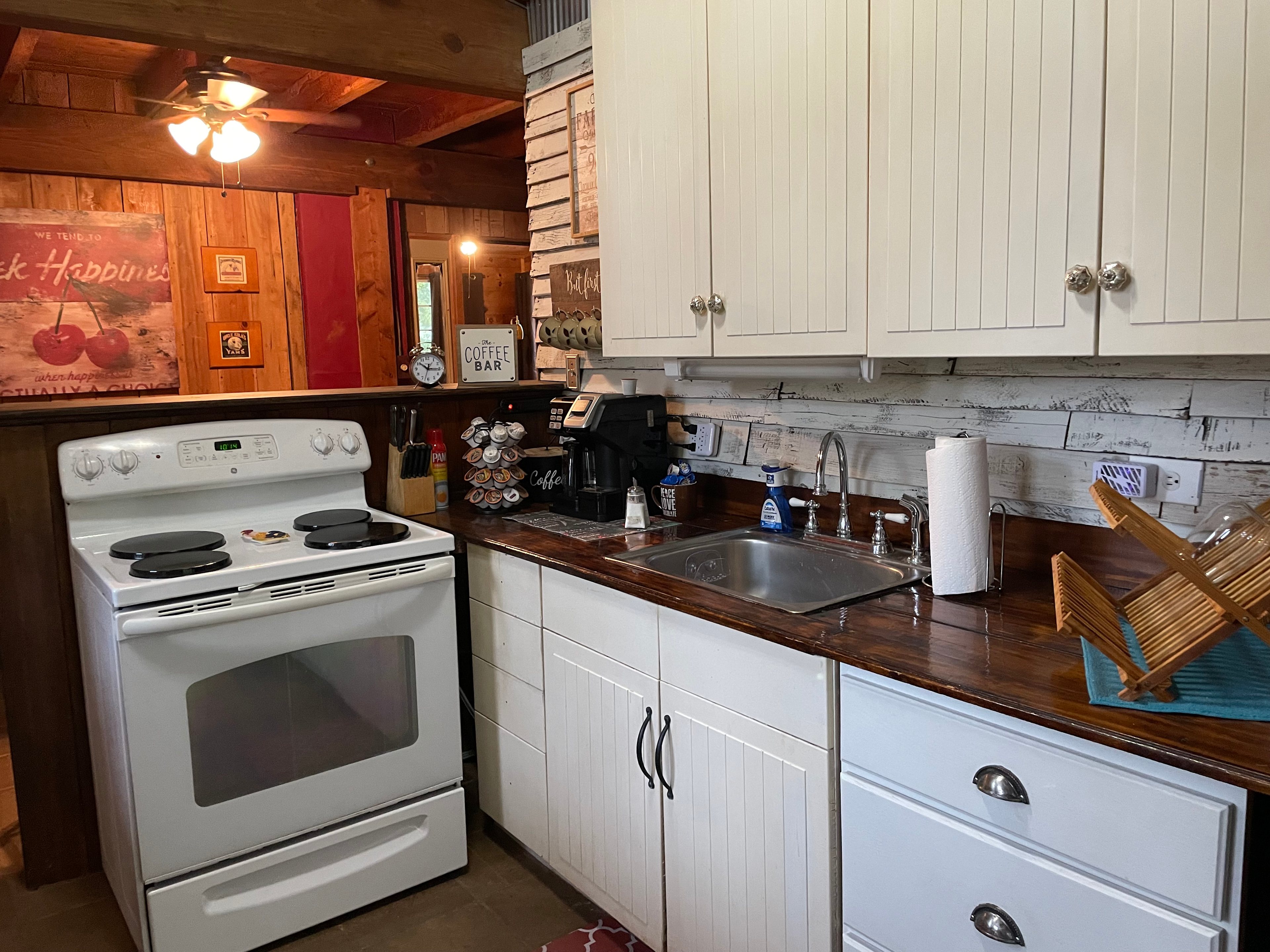 Mountaintop Farm Cabin