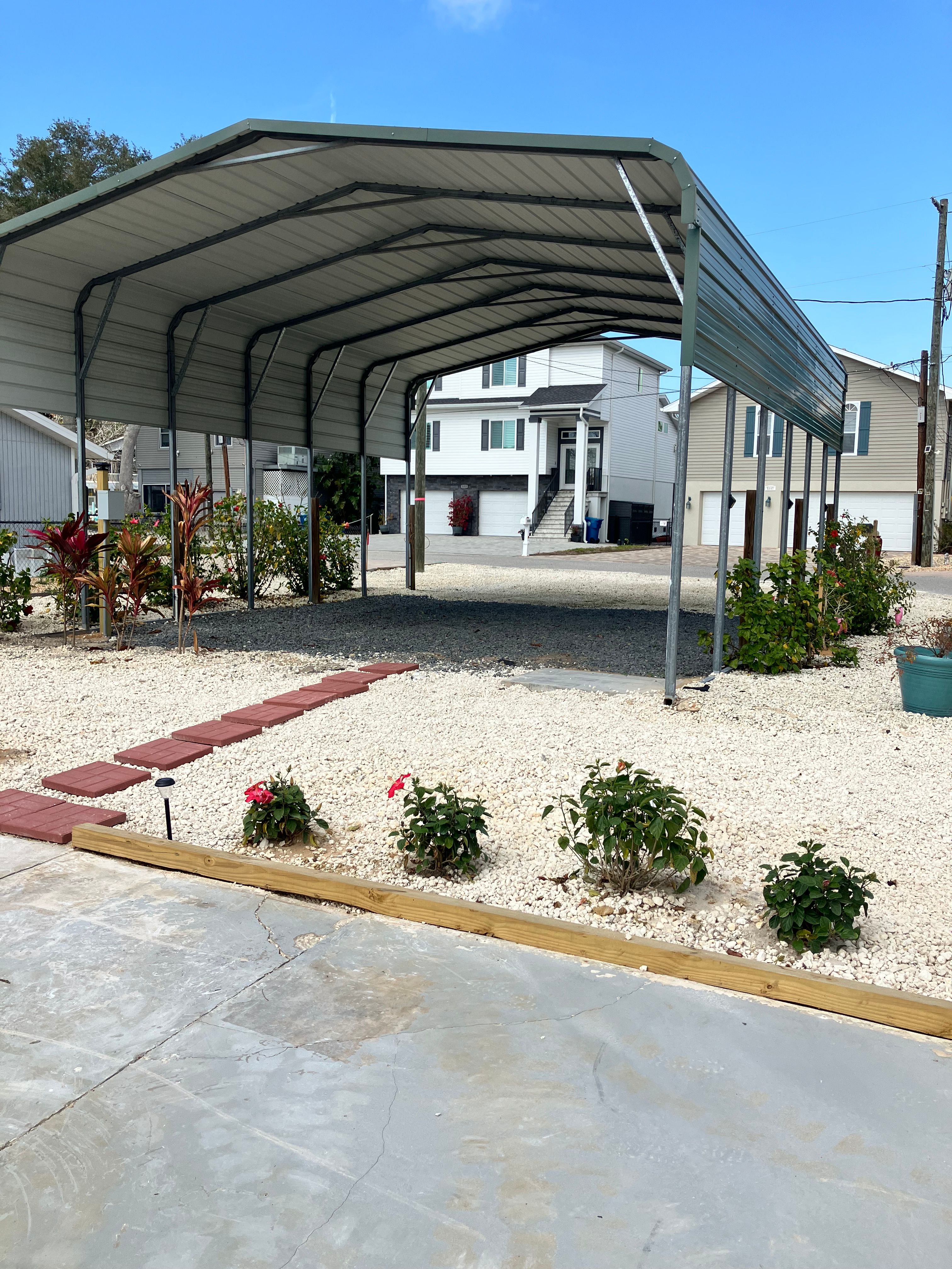 Private Waterfront FHU RV Spot