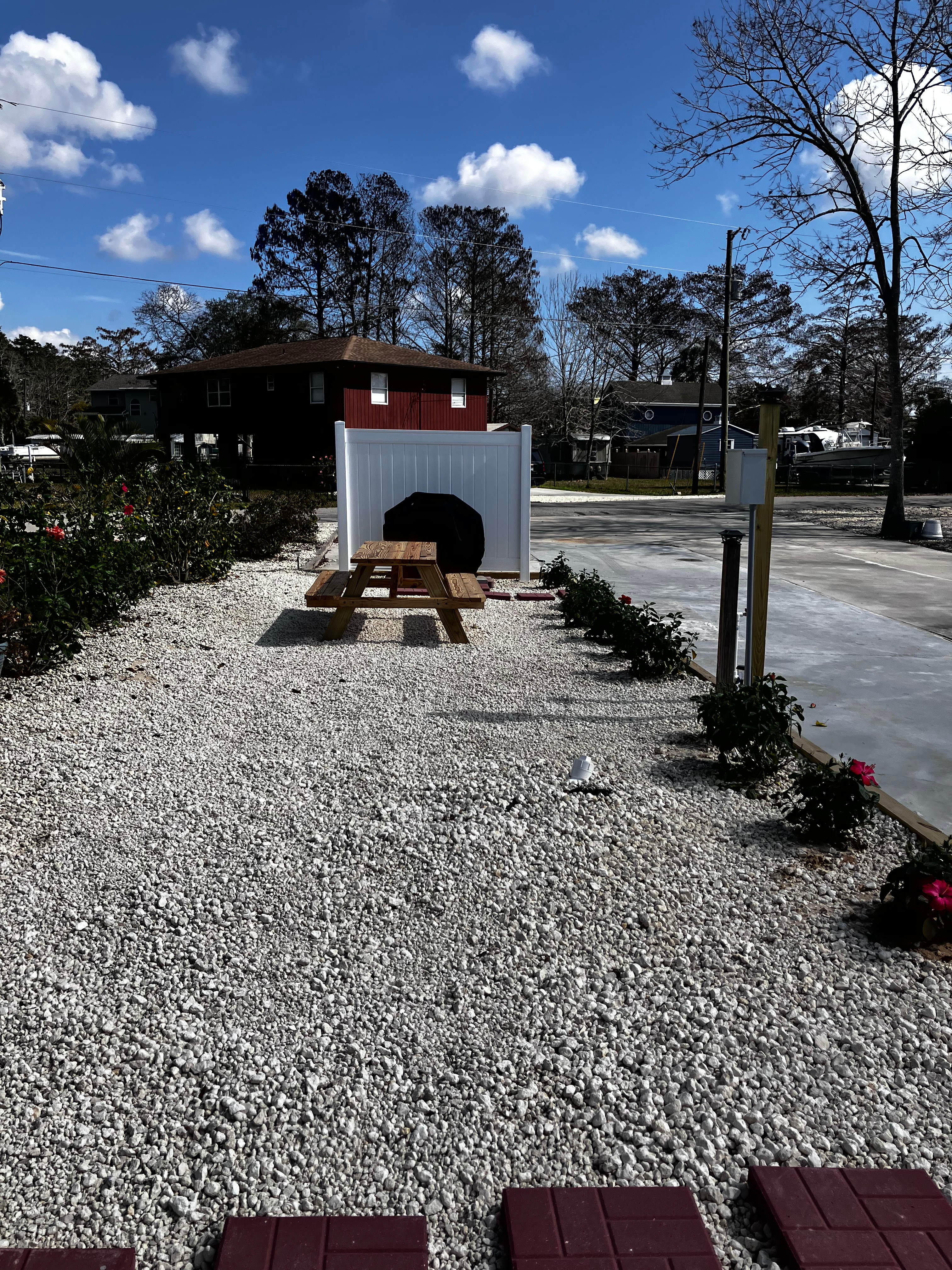 Private Waterfront FHU RV Spot