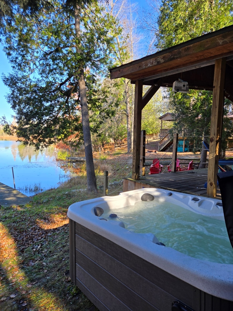 Kramer Kabin on the Lake