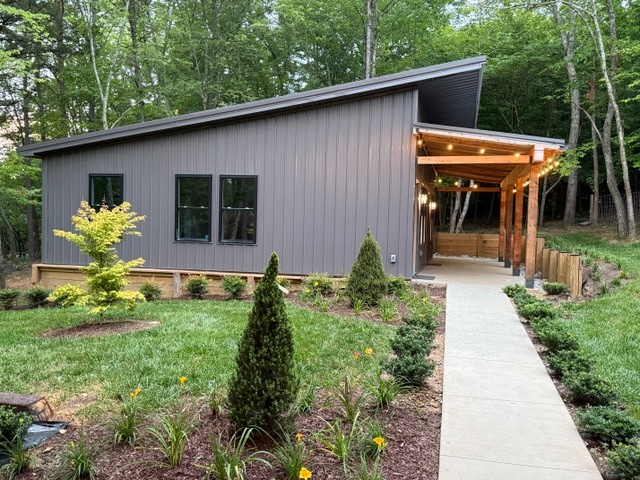 Adullam Stays - RV Sites + Suites