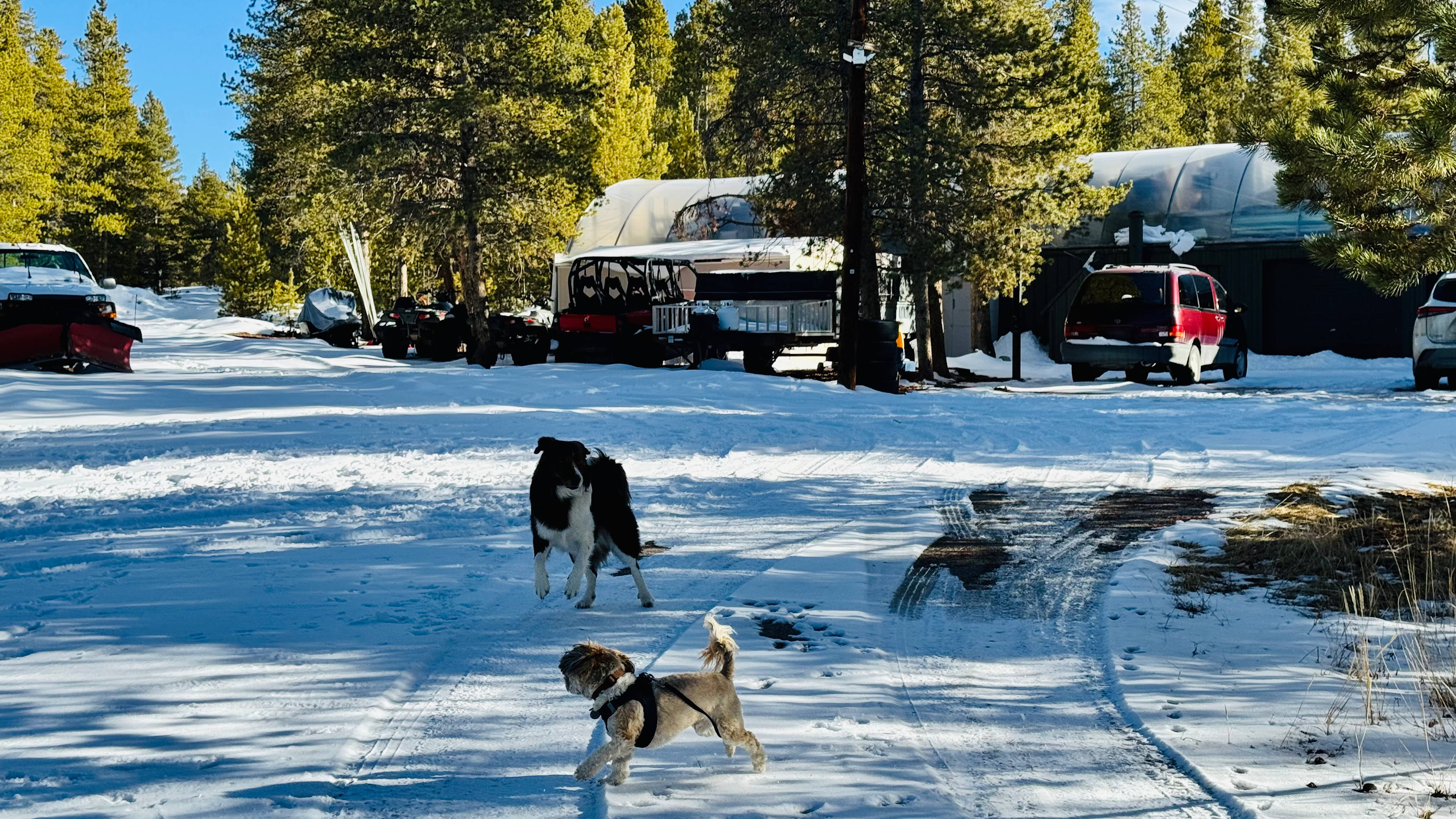 Cloud 11: Secluded & Close to Town