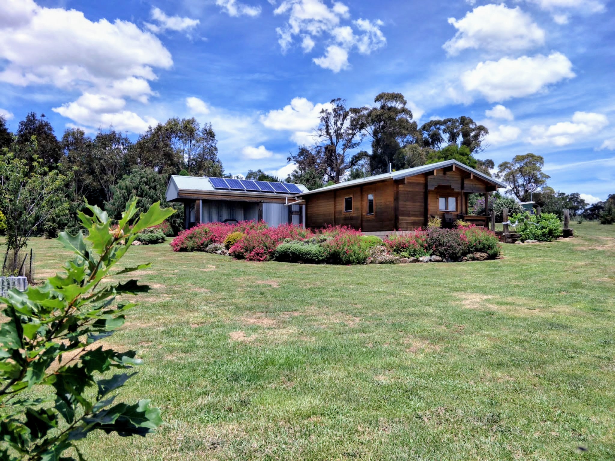 705 Beaconsfield Cottage